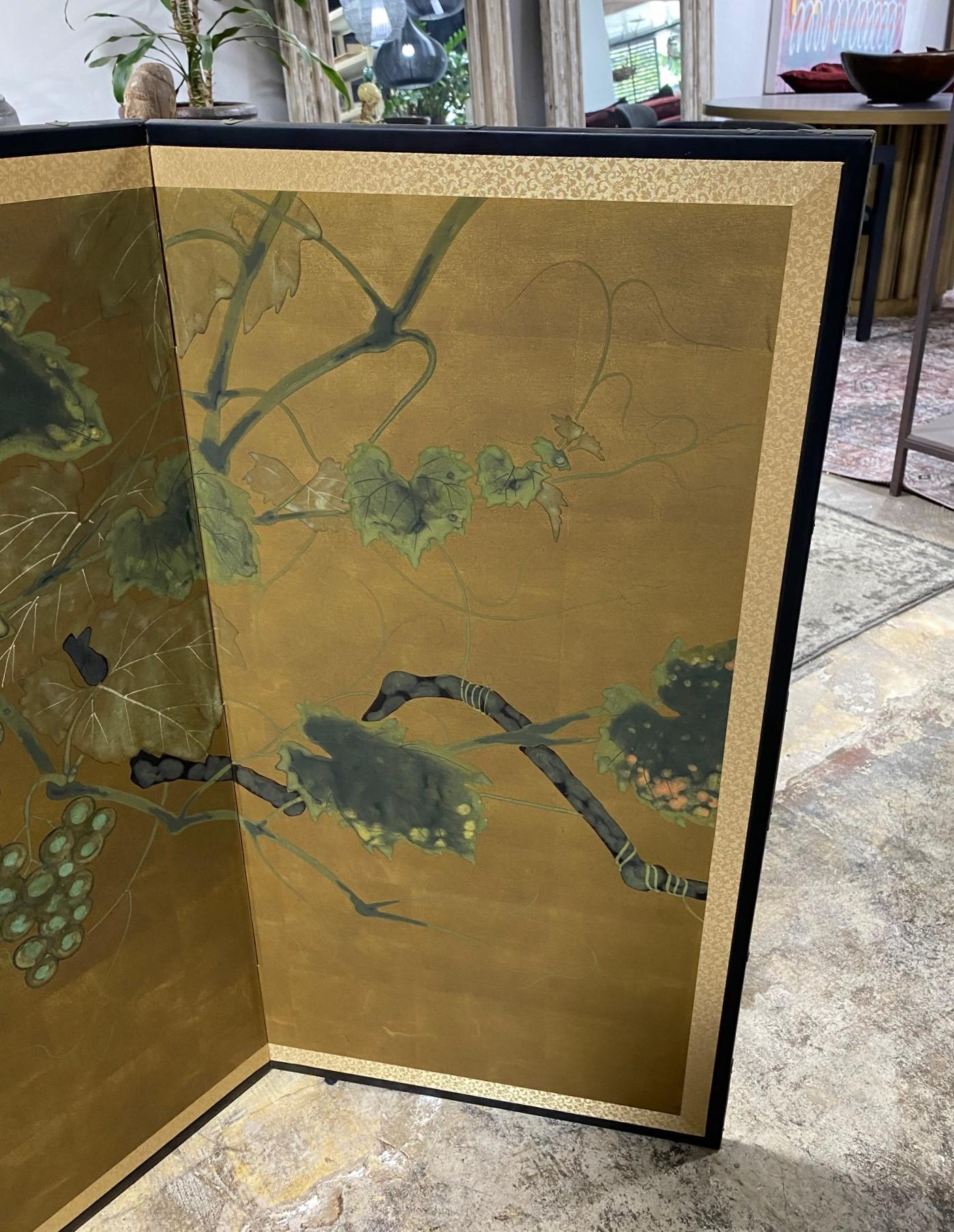 Japanischer, japanischer, asiatischer, signierter, vierteiliger, klappbarer Byobu Showa Lotusbaum-Naturschirm (Blattgold)