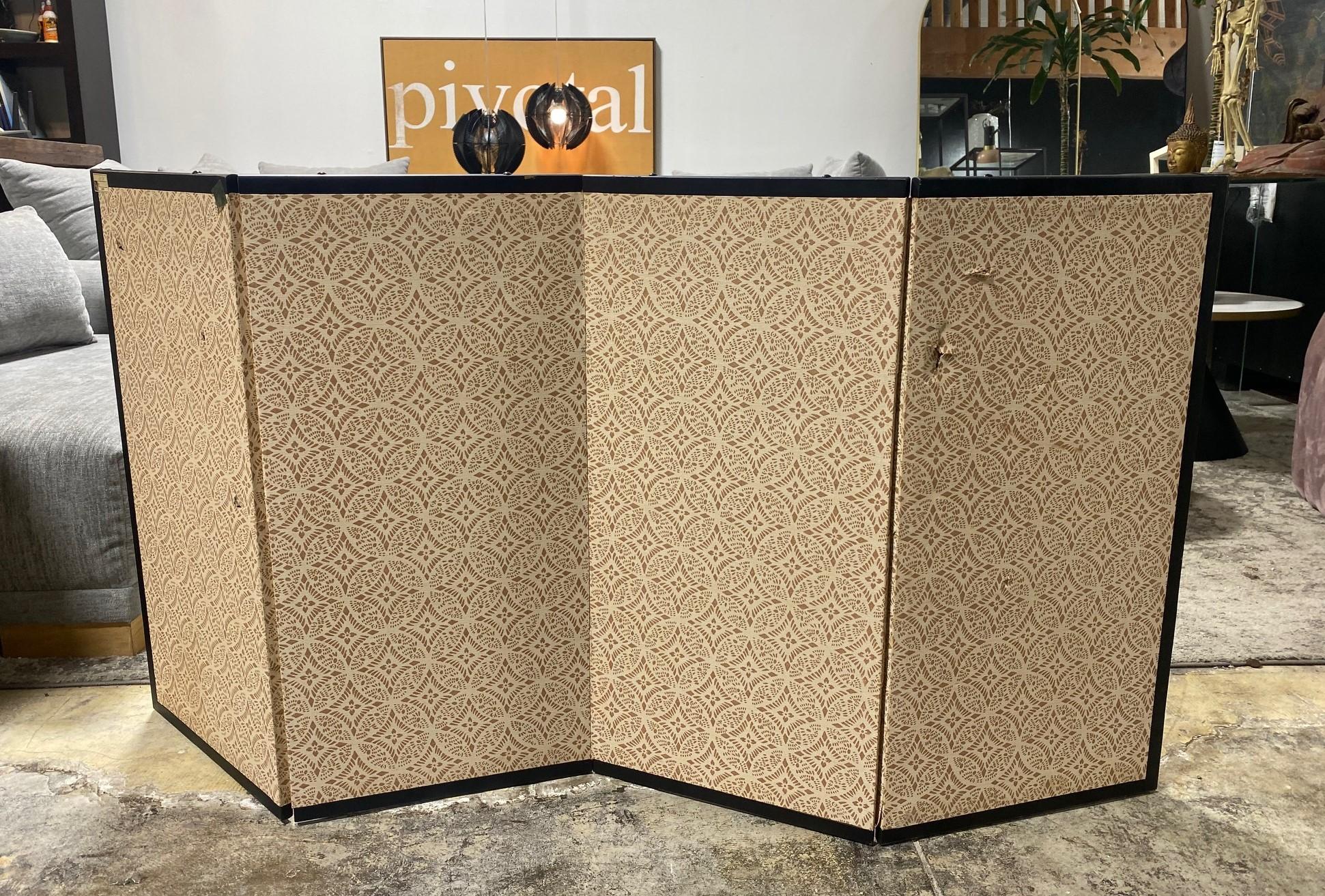 Biombo japonés asiático firmado Byobu Showa de cuatro paneles plegables Cuentos del Genji en venta 9