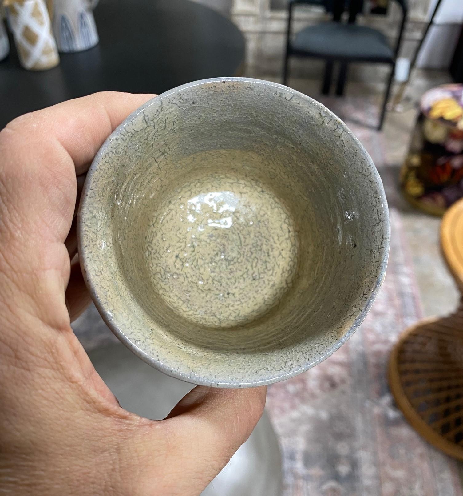 Tasse à thé japonaise asiatique en céramique émaillée signée Wabi-Sabi Yunomi, art populaire en vente 4