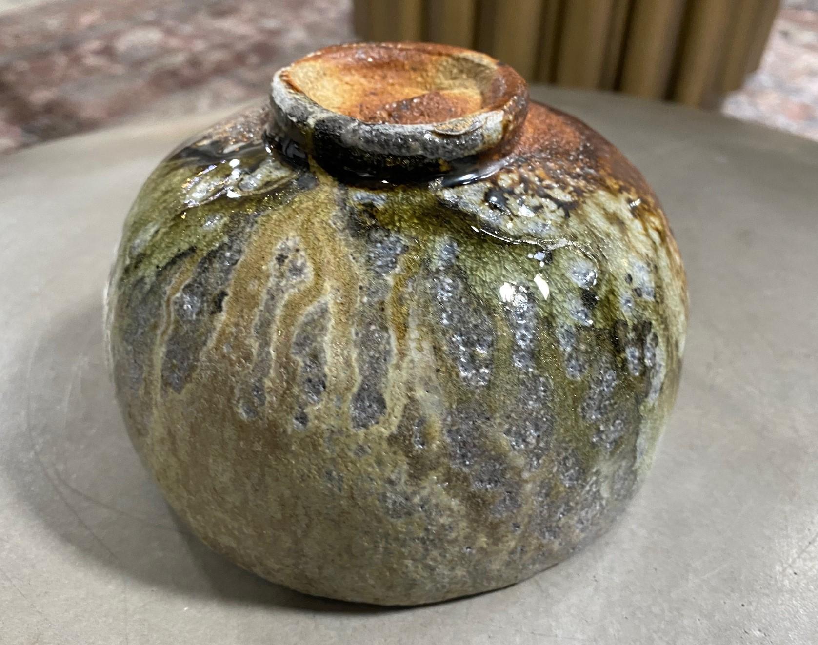 Japanese Asian Signed Studio Pottery Wabi-Sabi Ceramic Glazed Chawan Tea Bowl For Sale 5