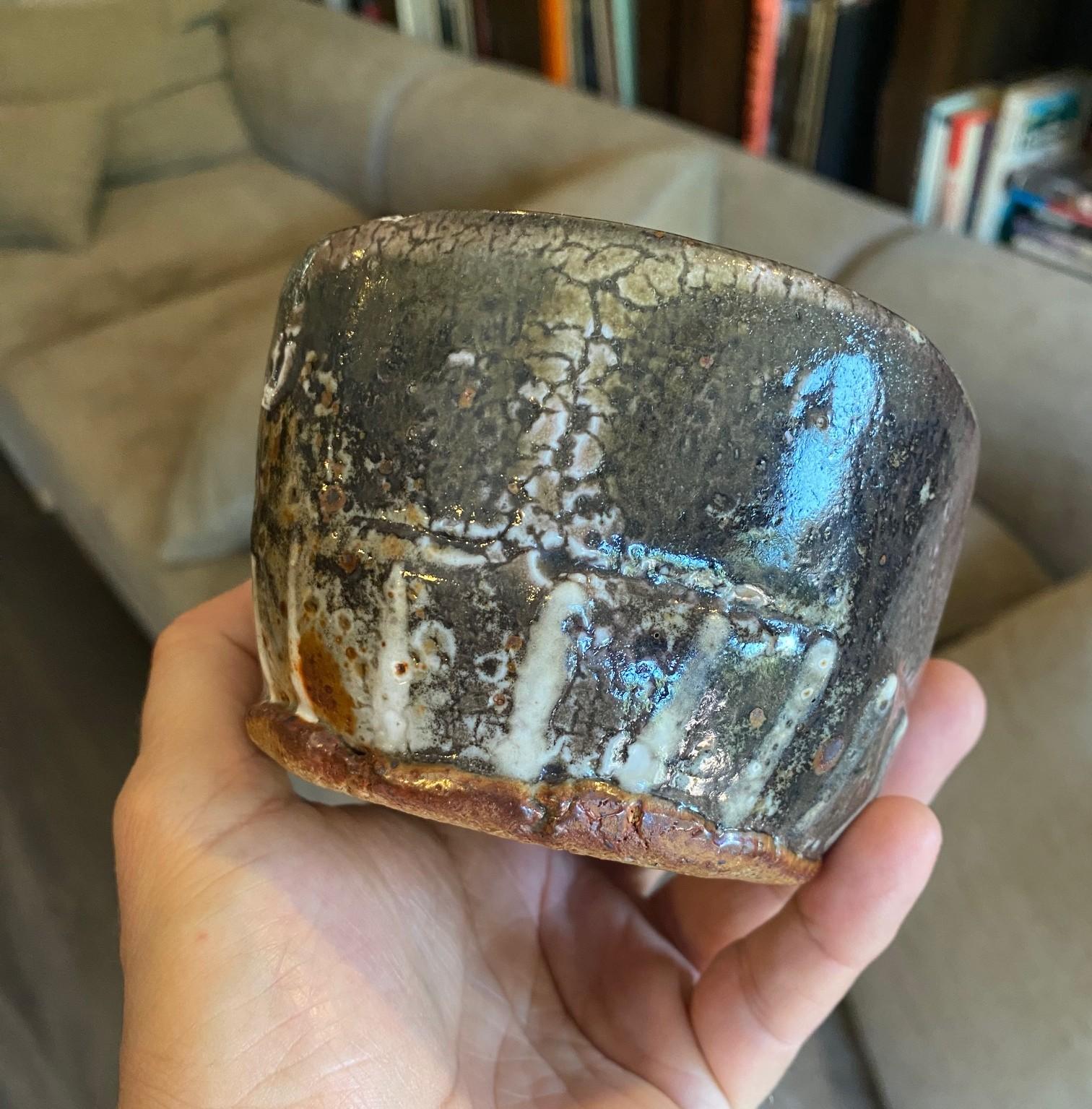 Bol à thé Chawan signé Studio Pottery Wabi-Sabi en céramique émaillée asiatique japonaise en vente 3