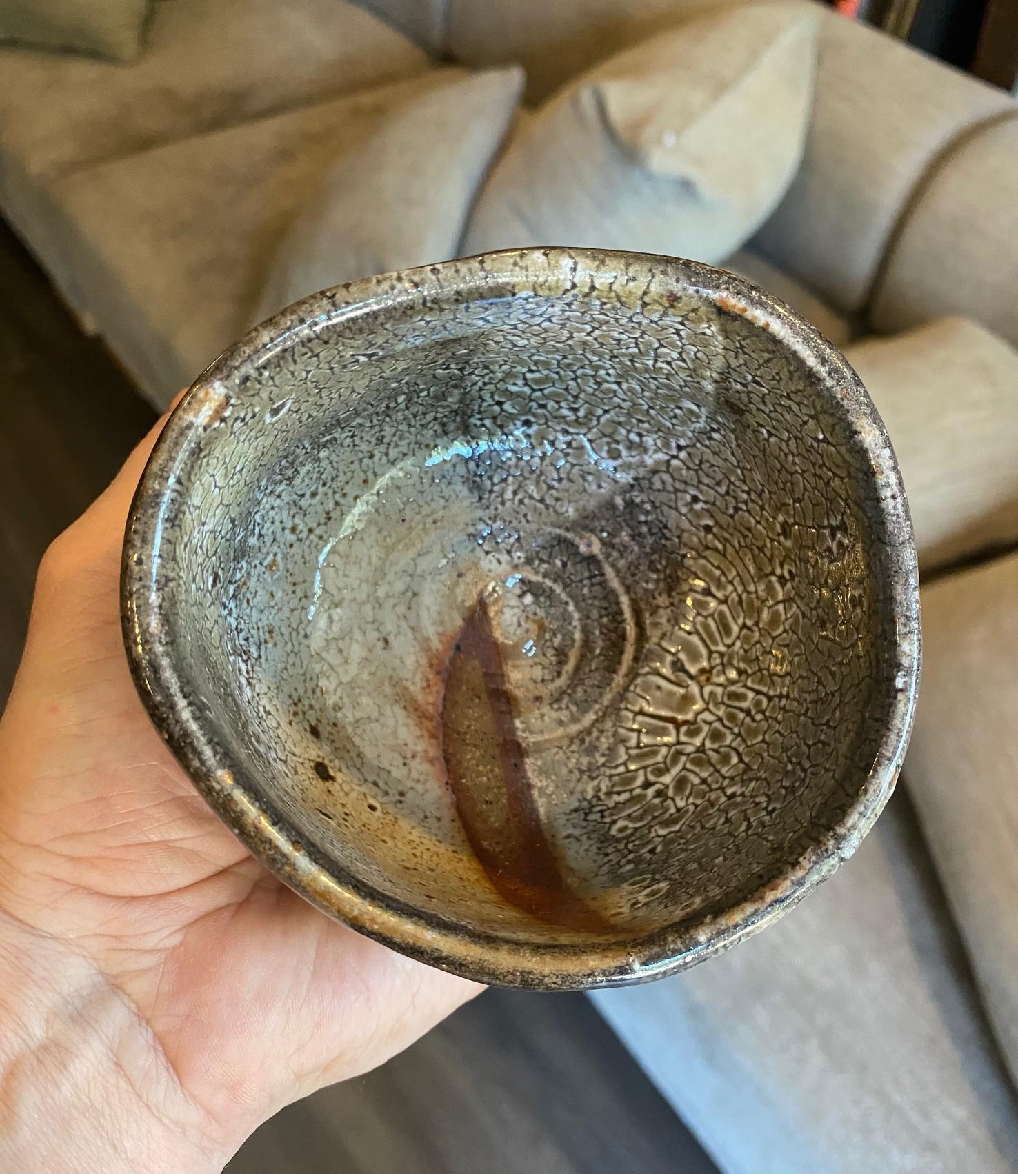 Bol à thé Chawan signé Studio Pottery Wabi-Sabi en céramique émaillée asiatique japonaise en vente 4