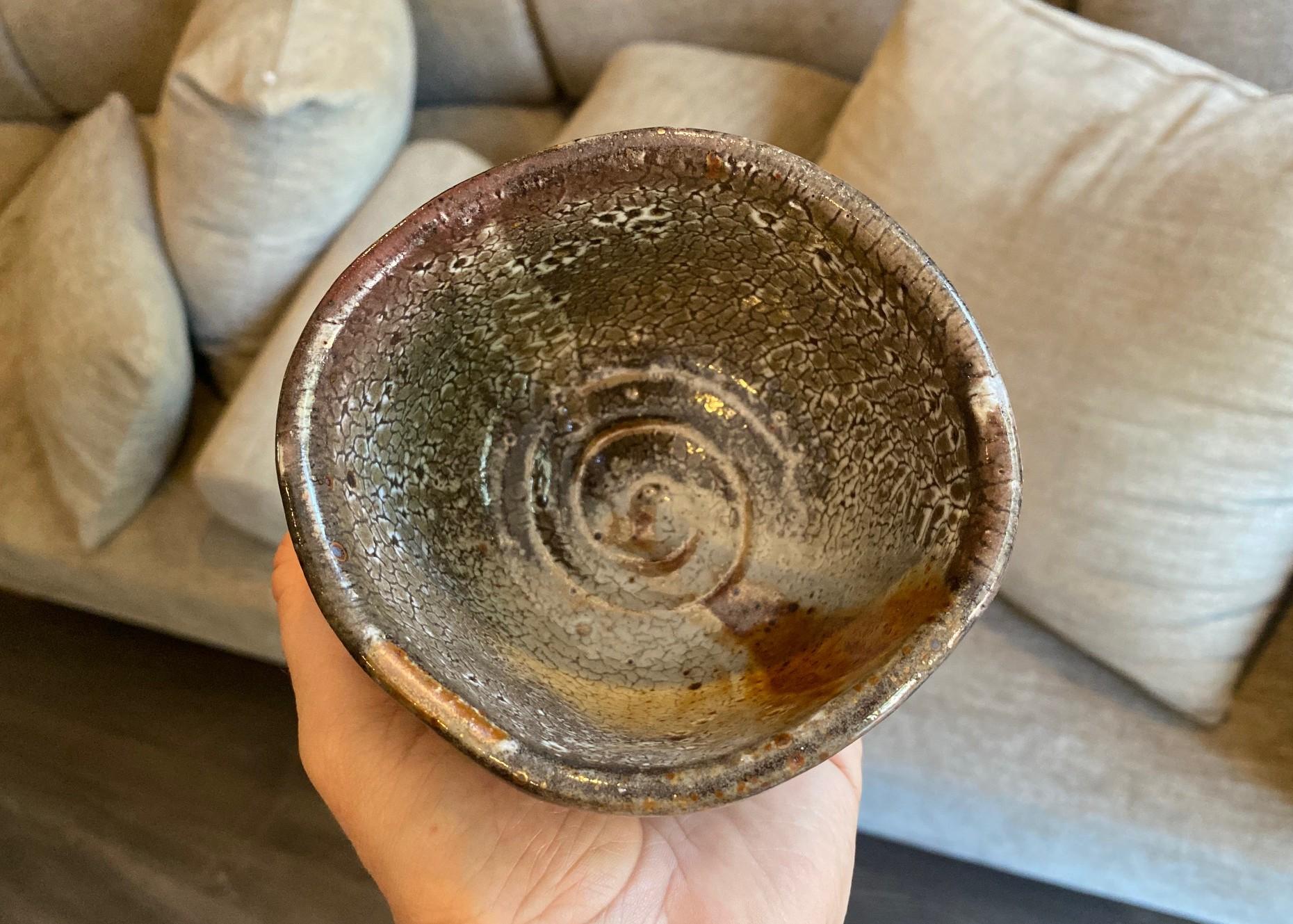 Bol à thé Chawan signé Studio Pottery Wabi-Sabi en céramique émaillée asiatique japonaise en vente 7
