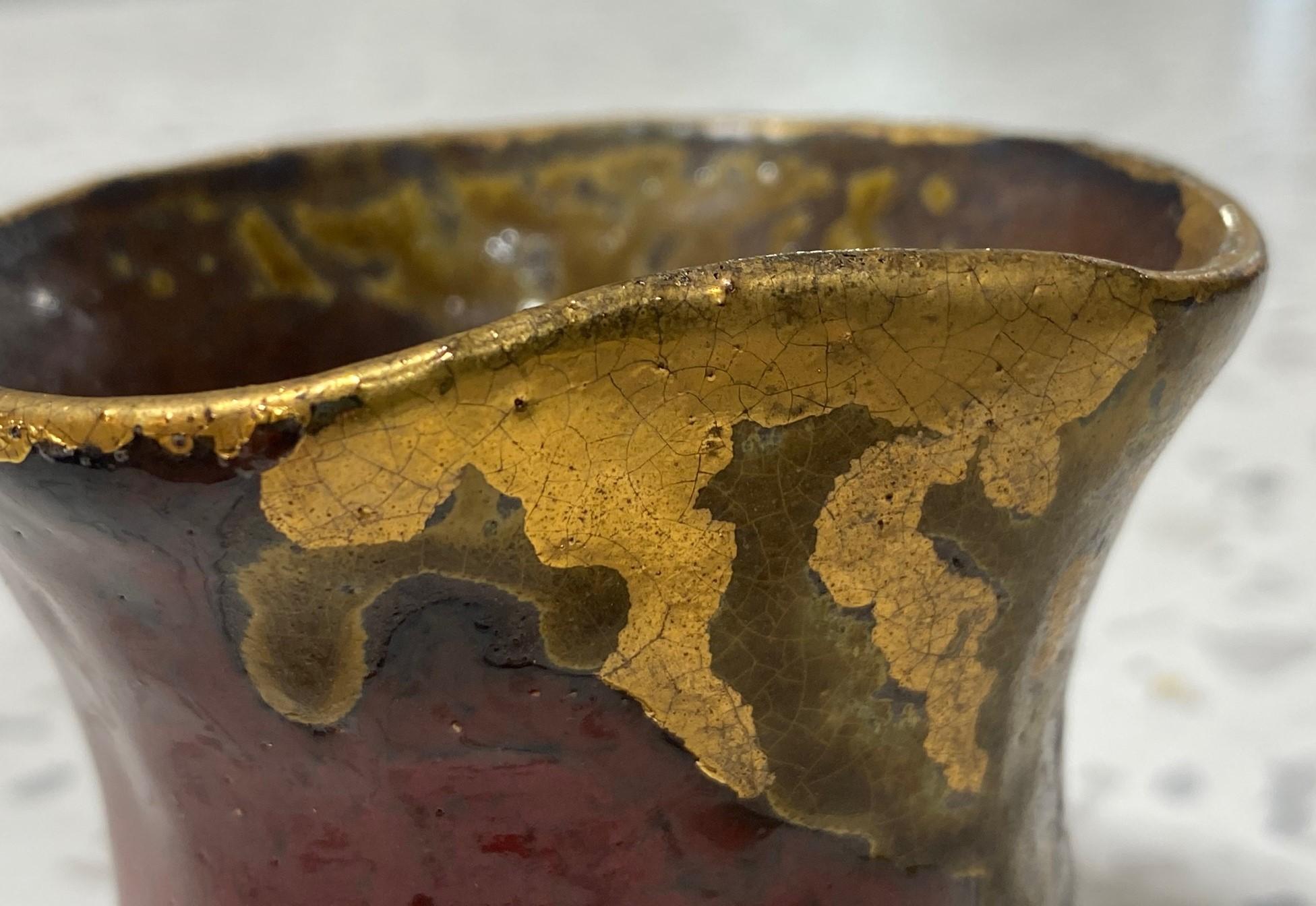 Japanese Asian Signed Studio Pottery Wabi-Sabi Red & Gold Glazed Yunomi Teacup For Sale 1