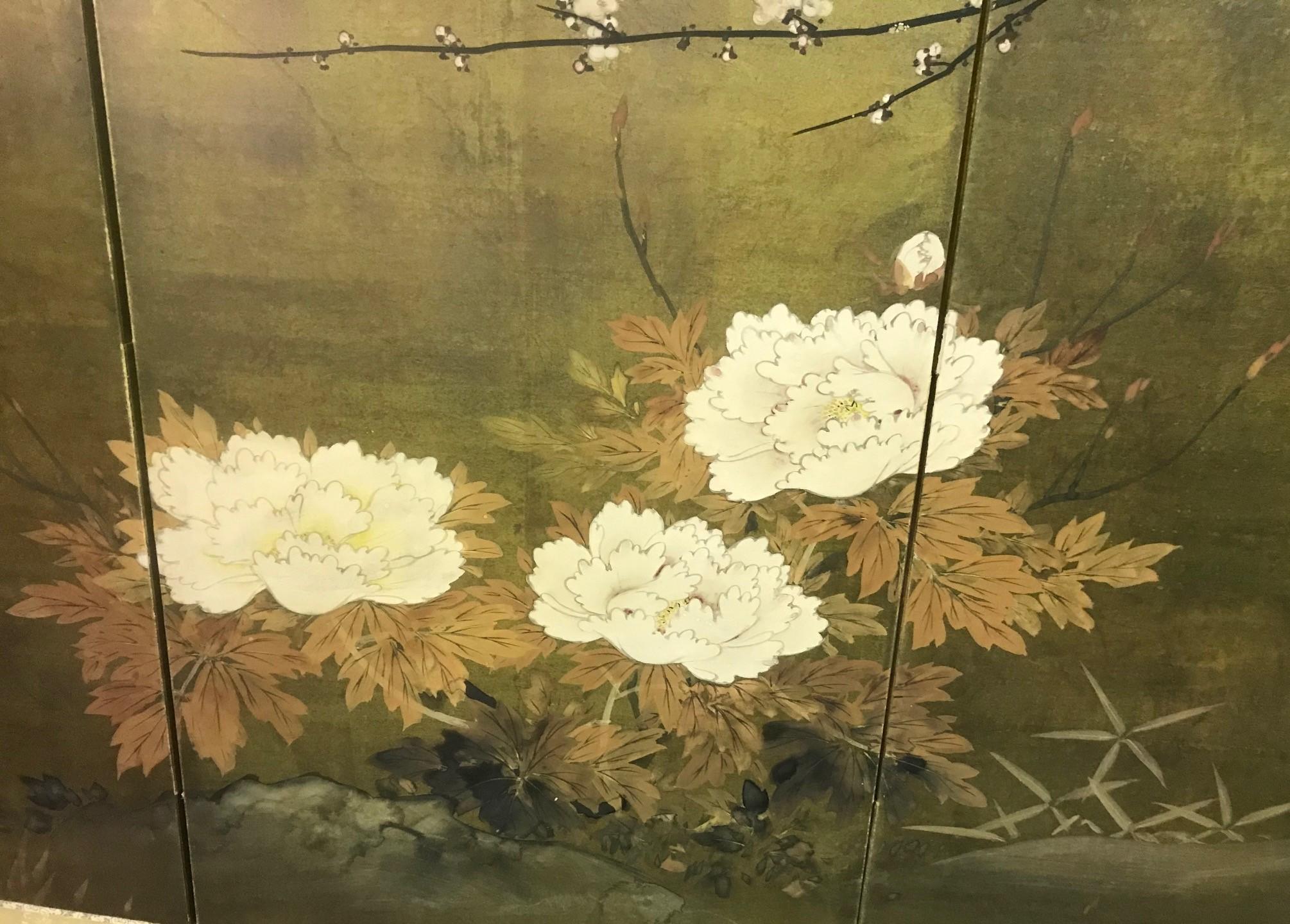 Hand-Painted Japanese Asian Six-Panel Folding Byobu Nature Floral Bird Screen, 19th Century