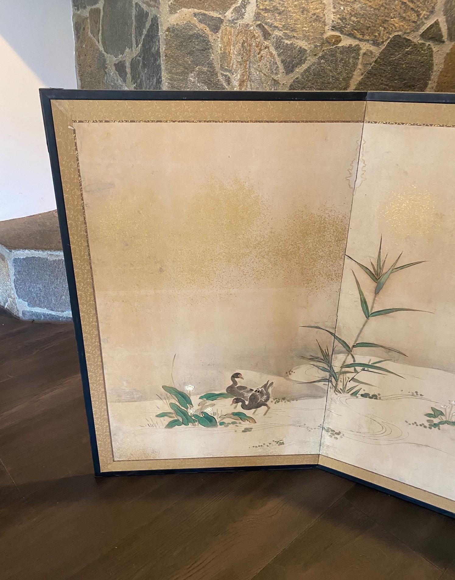 Japonais Paravent Byobu japonais à deux panneaux Meiiji Edo Paysage avec oiseaux en vente