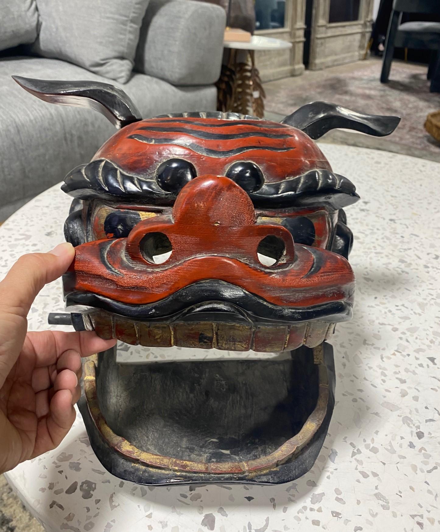 Japanese Asian Wood Shi Shi Shishi Mai Lion Dance Gashira Noh Mask Sculpture For Sale 7