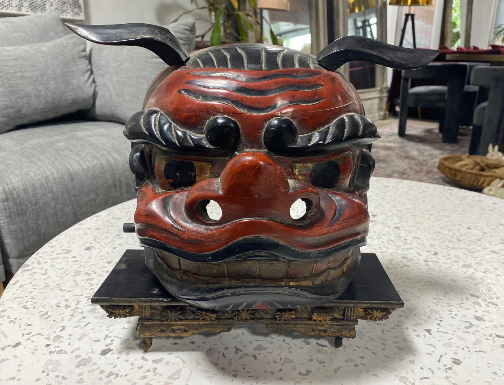 Japanische asiatische Shi Shishi Mai Löwe Tanz Gashira Noh Maske-Skulptur aus Holz im Angebot 14