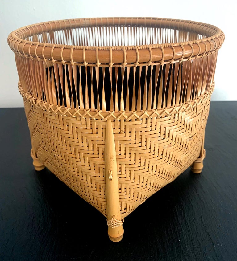 Japanese Bamboo Basket by Higashi Takesonosai For Sale at 1stDibs