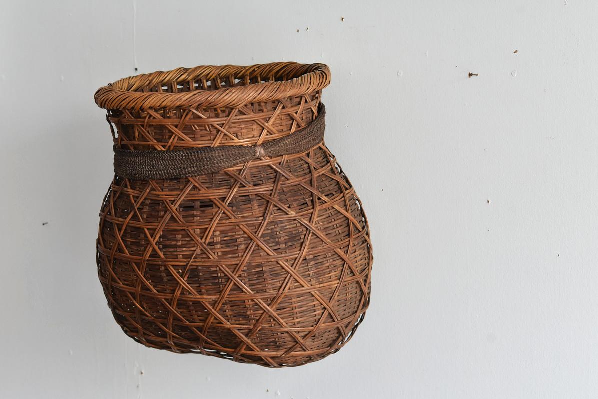 Woven Japanese Bamboo Knitting Antique Flower Bas / Bamboo Vase /Wall Decoration