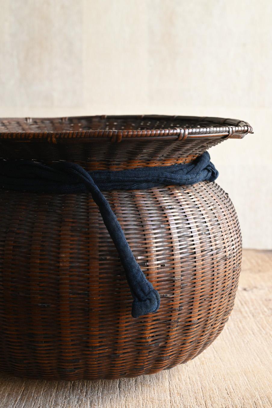 Japanese Bamboo Knitting Antique Flower Basket / Bamboo Vase/1868-1920 4