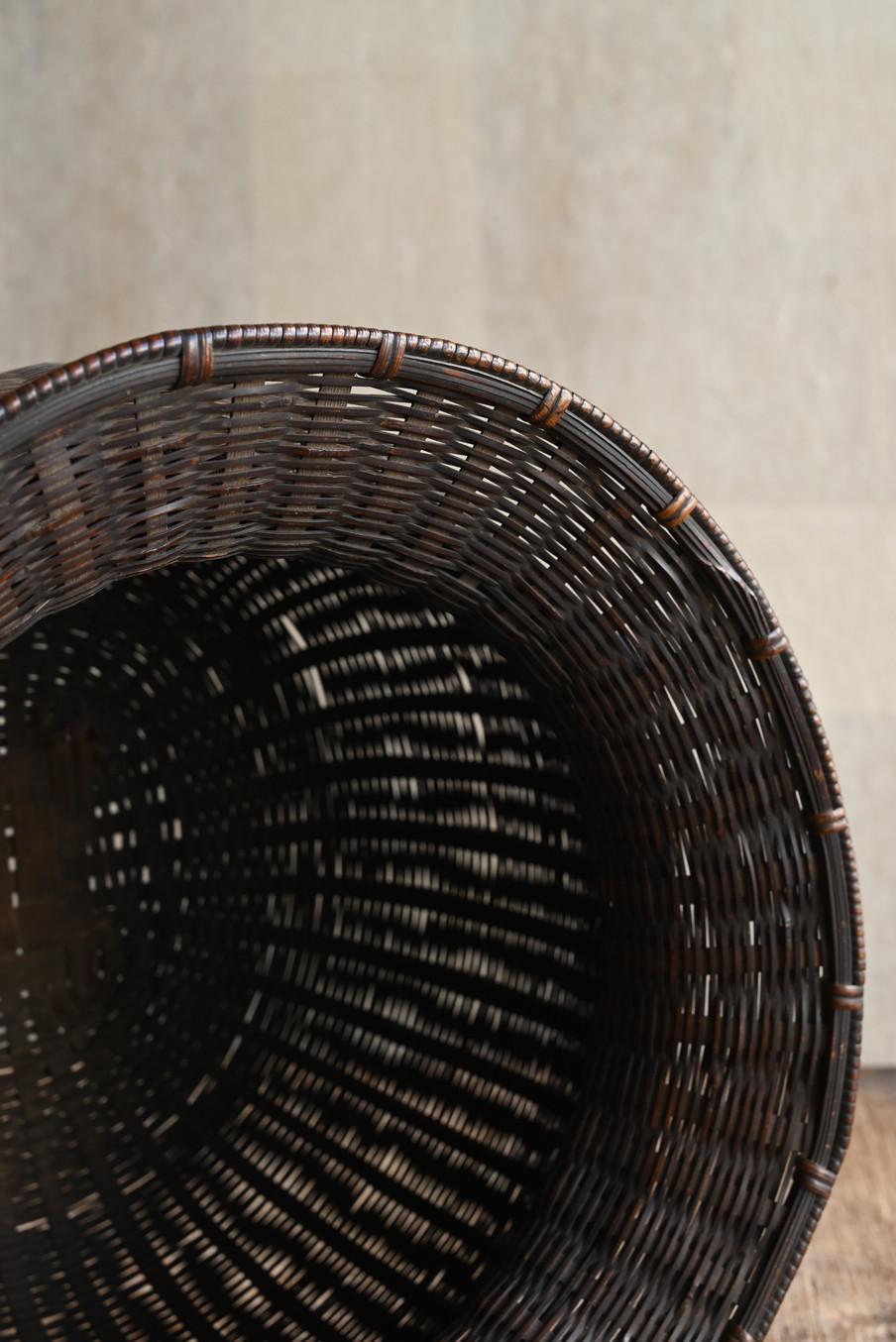 Japanese Bamboo Knitting Antique Flower Basket / Bamboo Vase/1868-1920 2