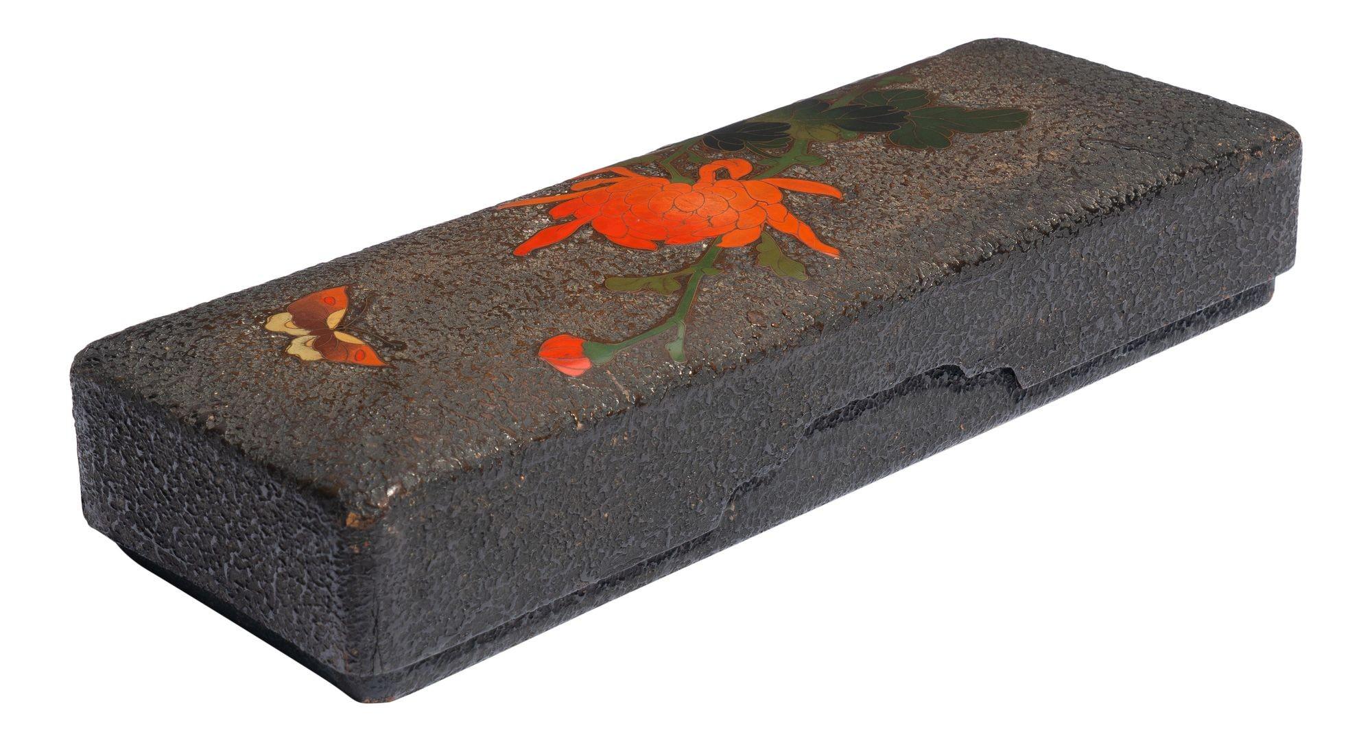 Japanese Bark Textured Lacquer Glove Box, c. 1900 For Sale
