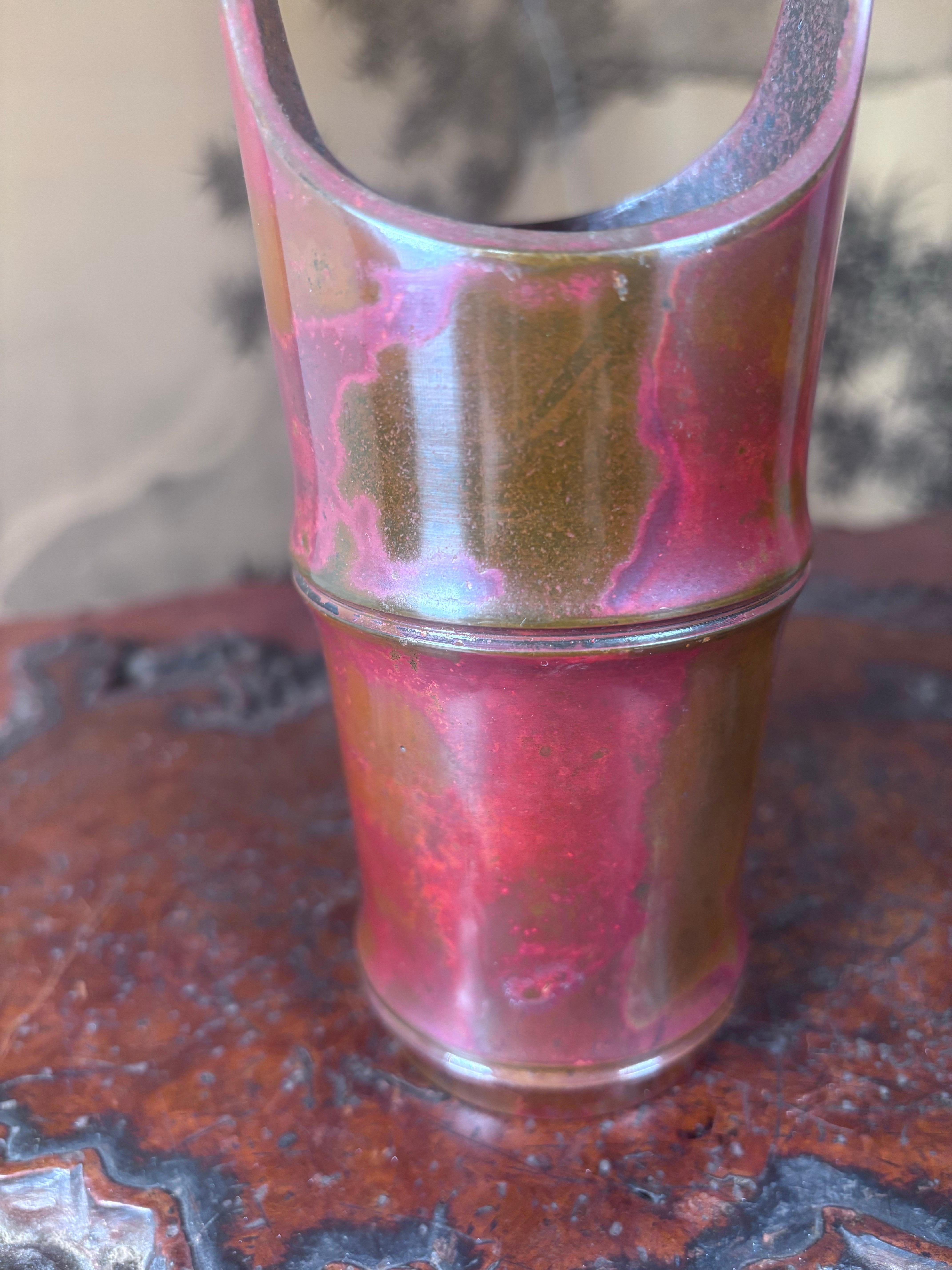 Moulage Magnifique vase Ikebana japonais ancien en bronze en forme de bambou - trouvaille rare en vente