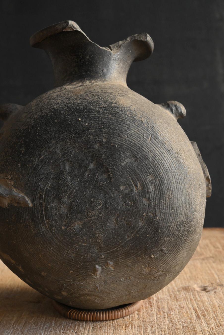 Schöne antike japanische Keramik/Sue-Keramik/Auchkeramik/Um das 9. Jahrhundert/Excavated Vase im Angebot 4