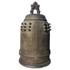 Japanische große antike Bronzeglocke