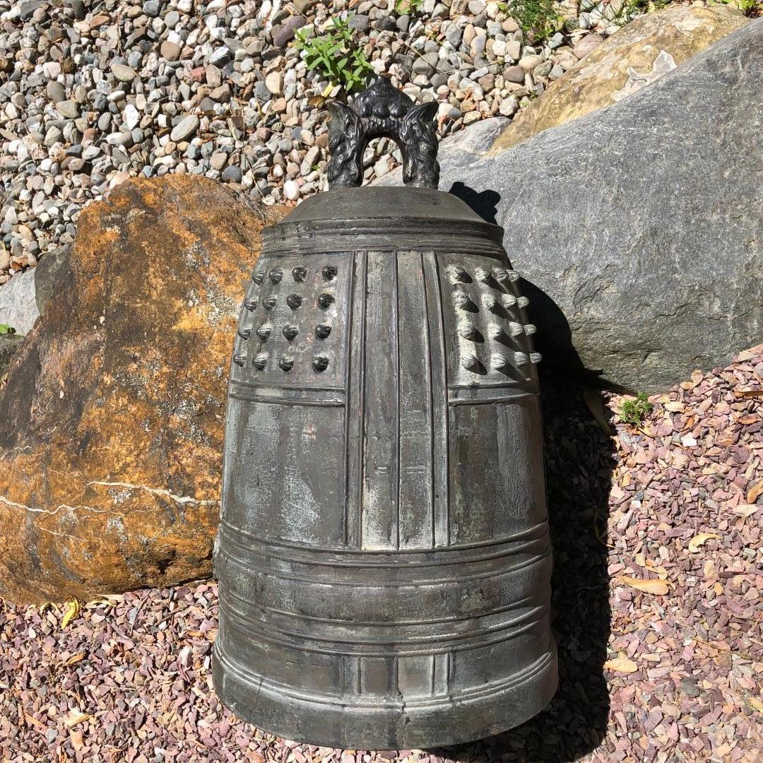 Japanese Big Antique Bronze Bell with Period Signature, Bold Sound 3