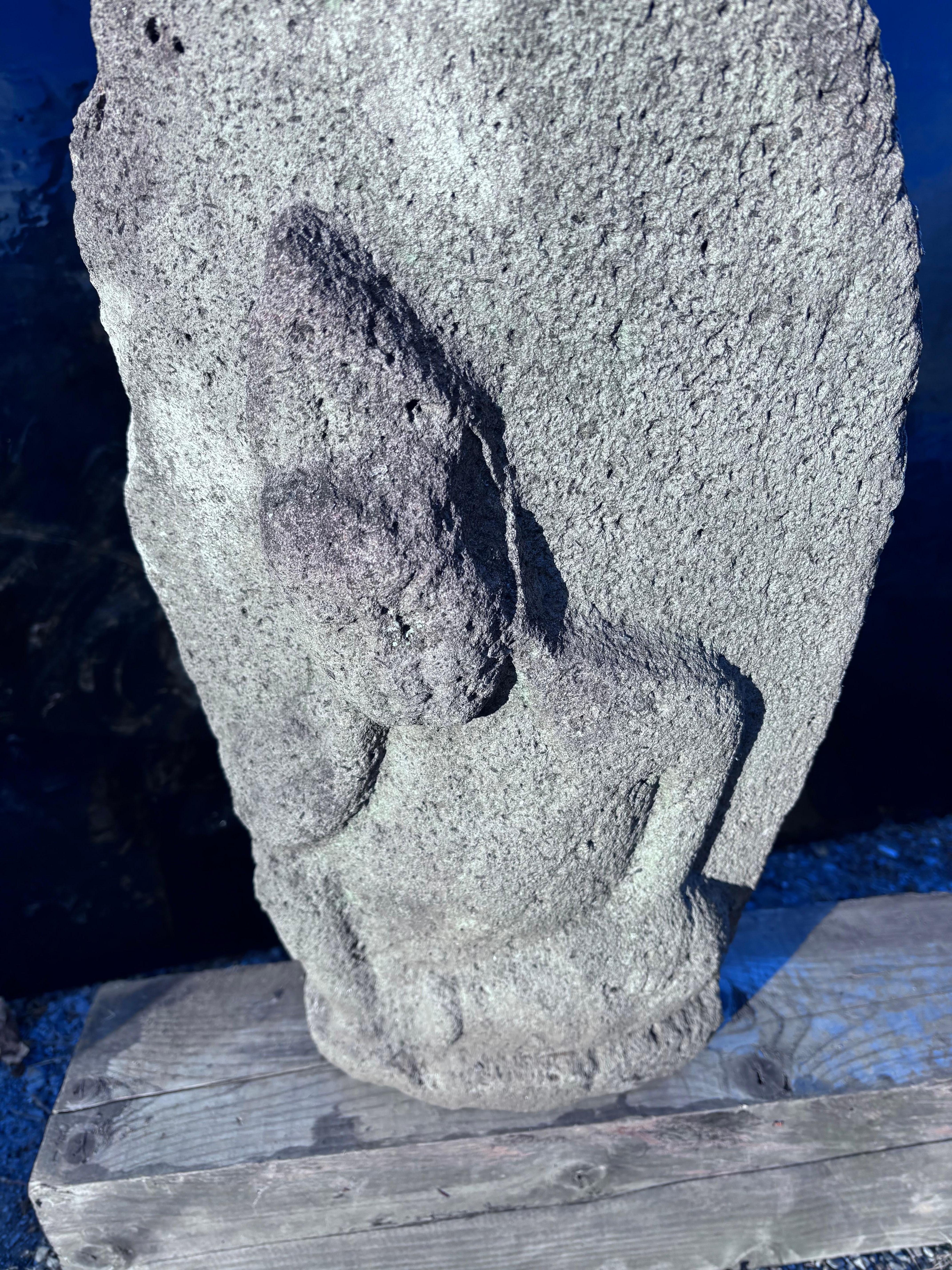 Japanese Big Antique Stone Garden Kanon Guan Yin in Royal Ease 19thc 24 Inches In Good Condition For Sale In South Burlington, VT