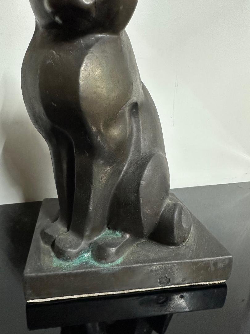 20th Century Japanese Big Hand Cast Bronze Cat Art Deco With Fine Details, Signed