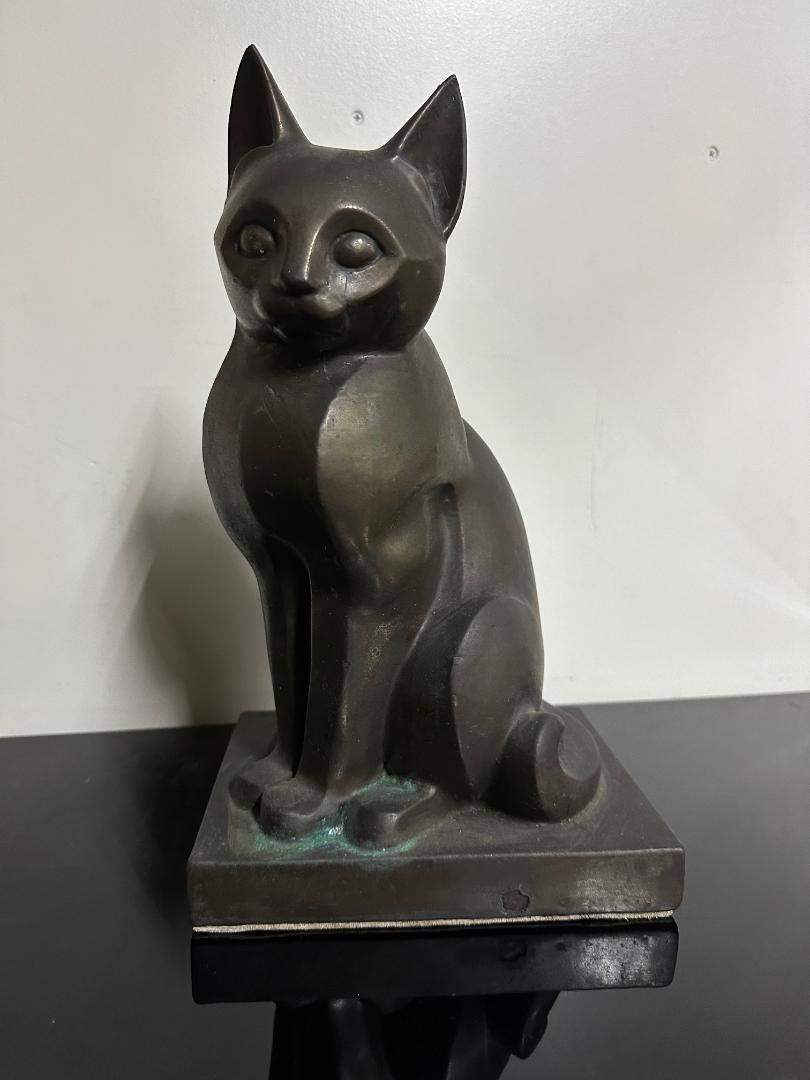 Japanese Big Hand Cast Bronze Cat Art Deco With Fine Details, Signed 3