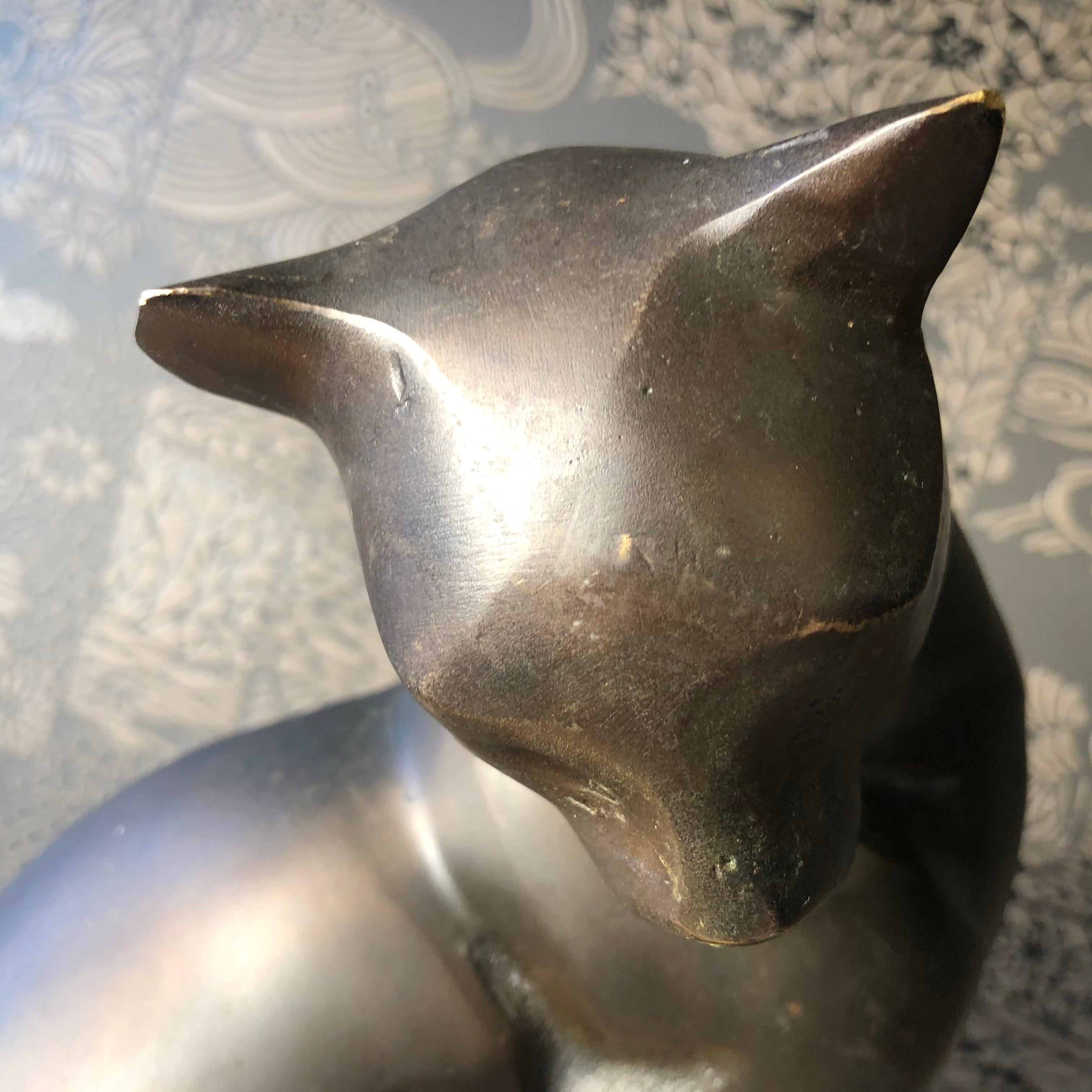 Japanese Big Hand Cast Bronze Cat Charming Art Deco Lines and Fine Details 6