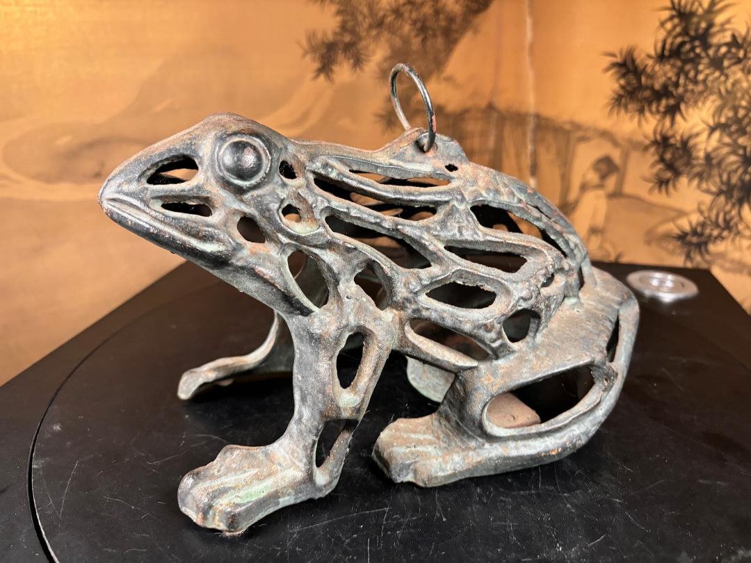 20ième siècle Lanterne d'éclairage japonaise Big Old Frog