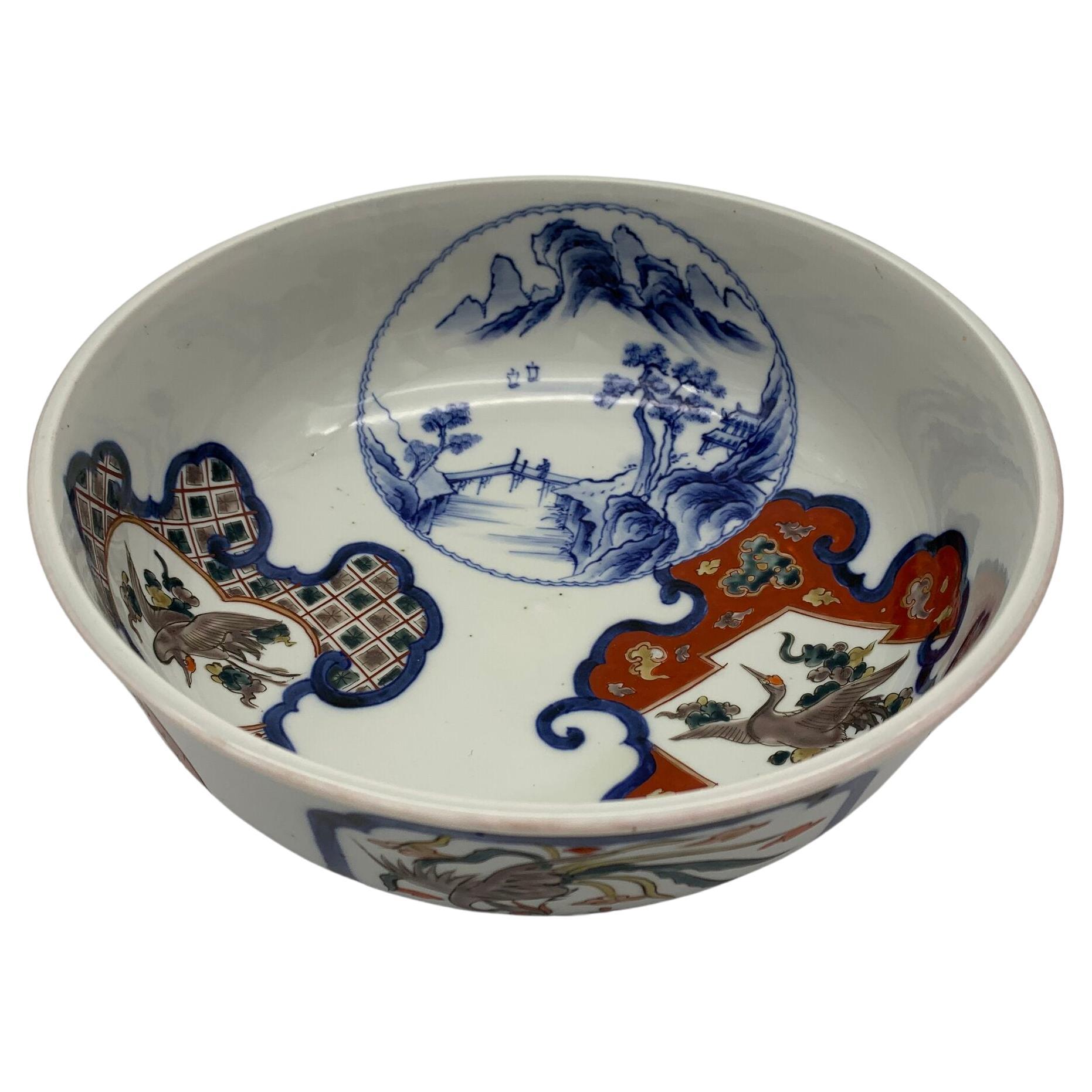 Japanese Big Serving Bowl Imari Porcelain 1900s Meiji For Sale