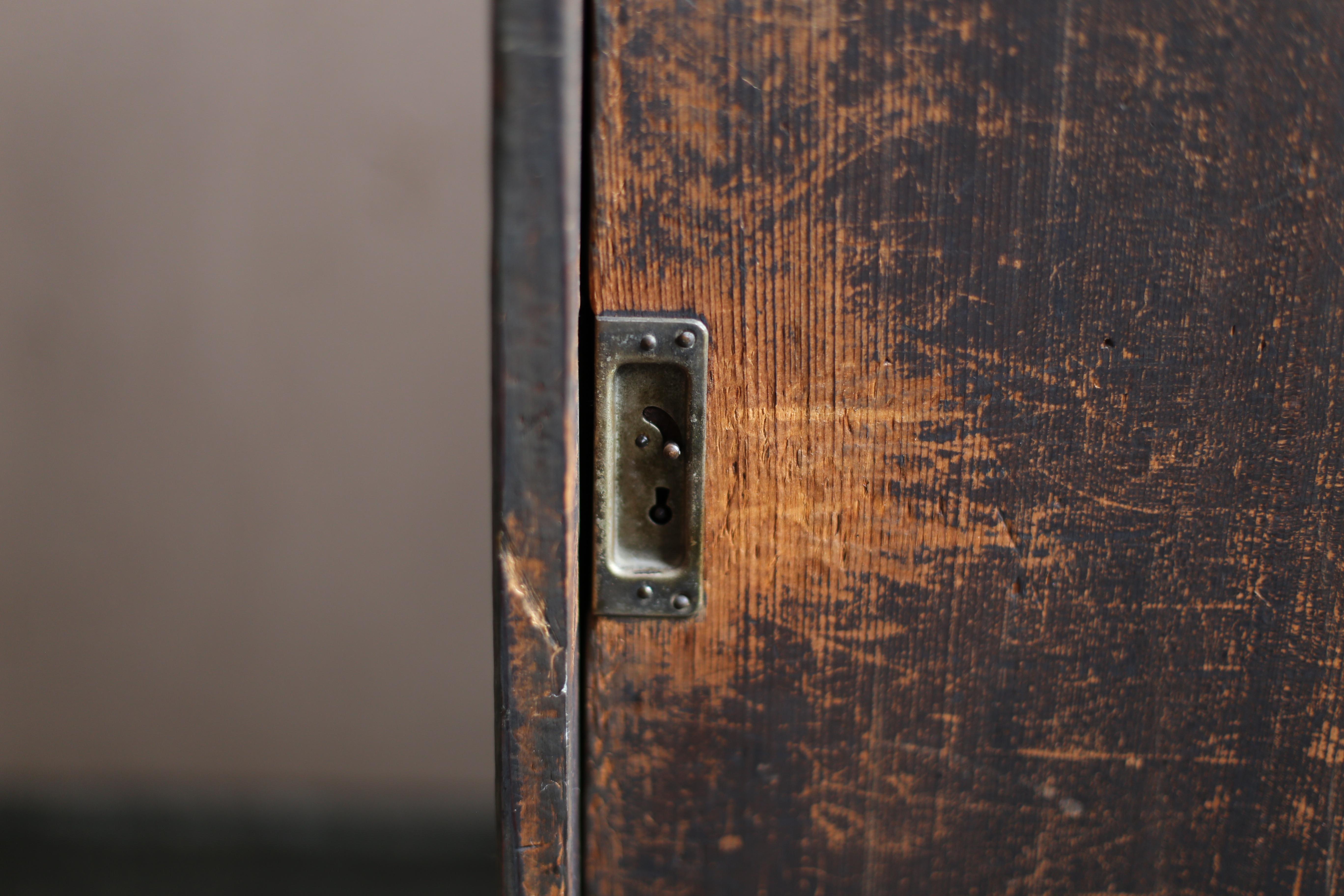 BK Tansu Japonés 1920-1940 / Periodo Showa / Aparador Wabi sabi en venta 1