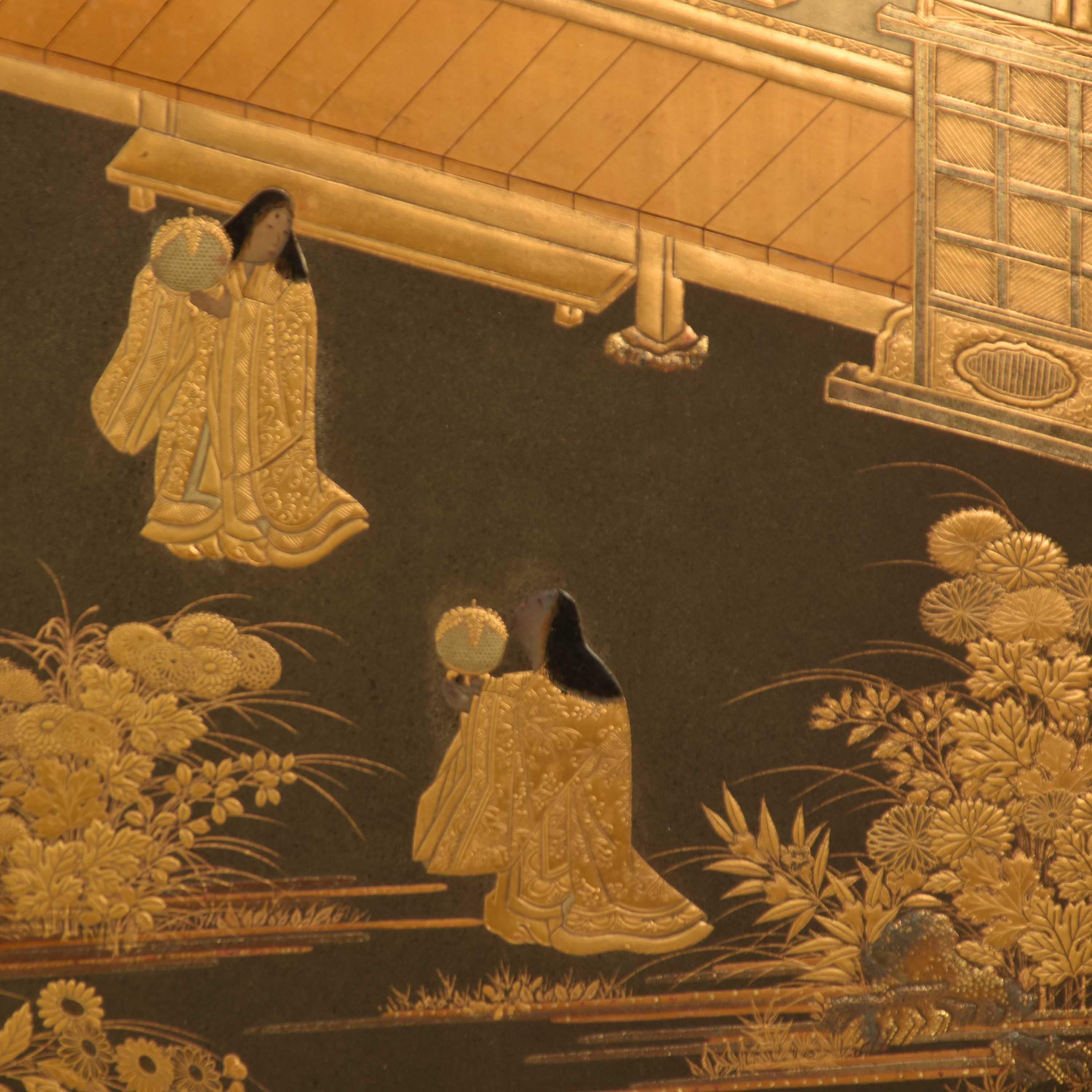 Magnífica Caja Japonesa para Documentos de Laca Negra con Diseño Maki e Dorado, Periodo Meiji siglo XX en venta