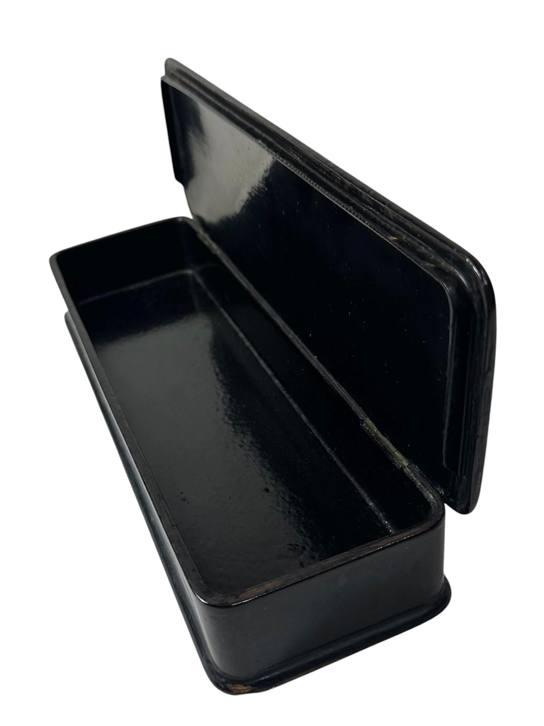 XX secolo Scatola di spille in lacca nera giapponese in vendita