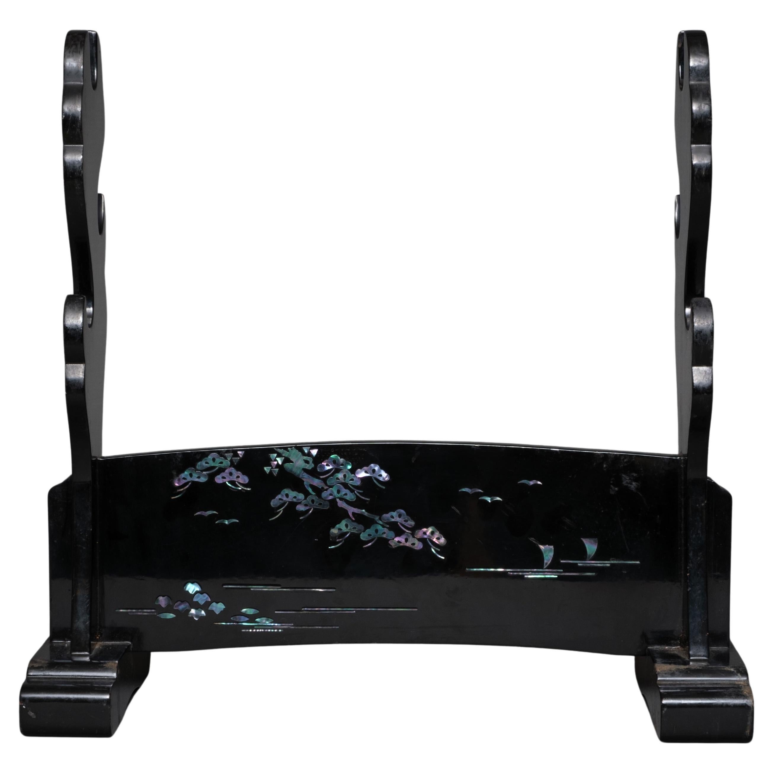 Japanese black lacquered sword stand 刀掛け (katana’kake) with raden inlay For Sale