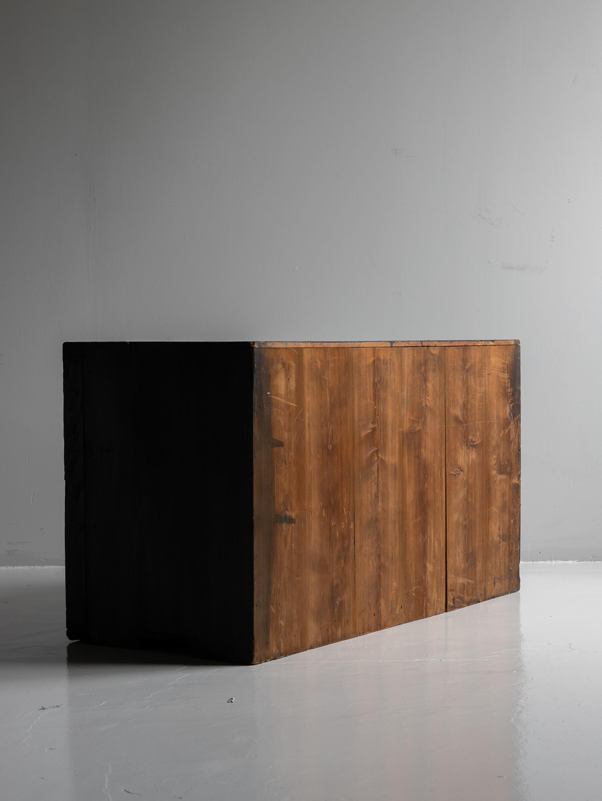 Japanese small Black Tansu 1920-1940 / Showa Period/Cabinet Sideboard Wabisabi / For Sale 10