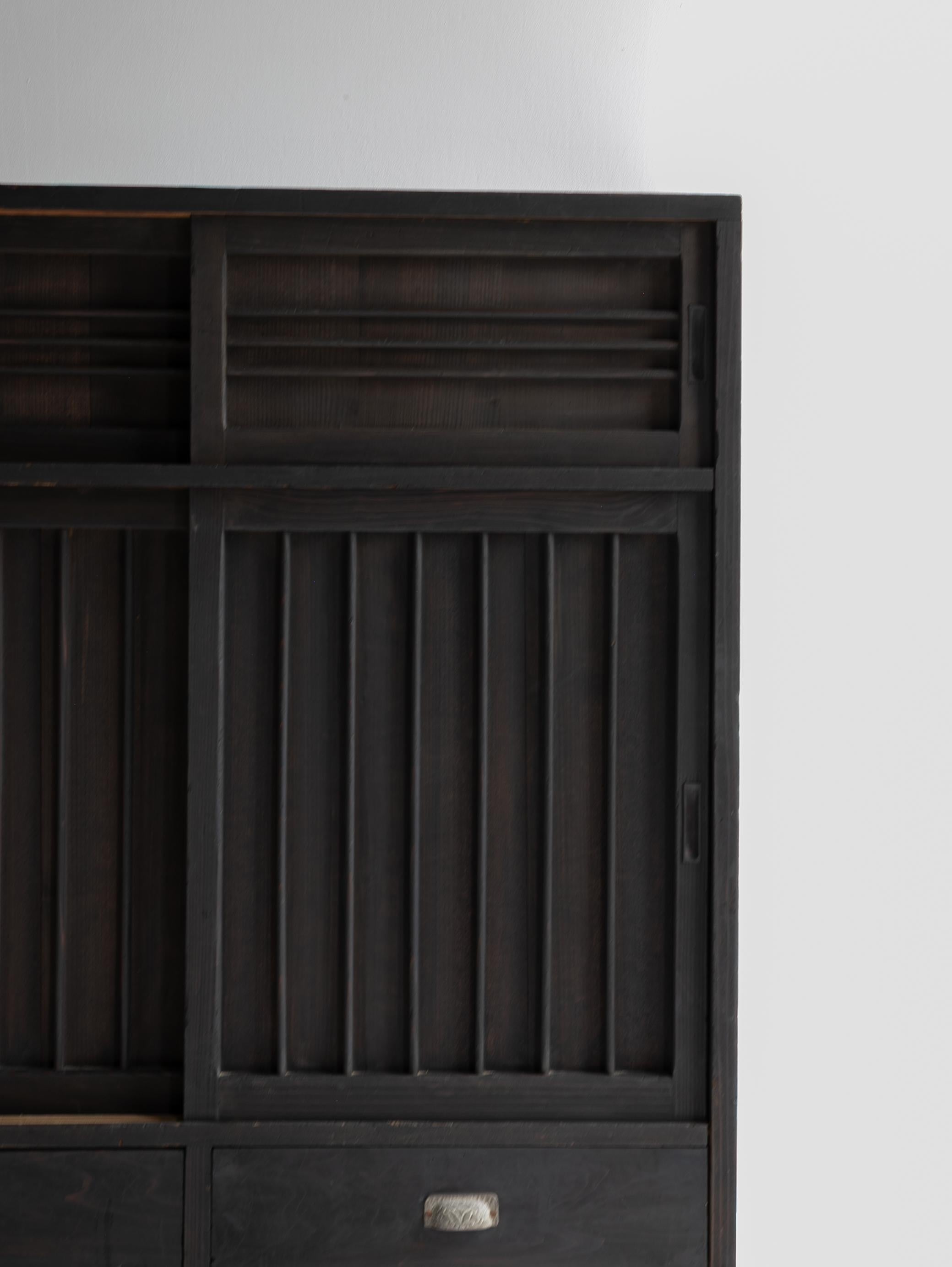 Japanese Black Tansu 1920-1940 / Showa Period / Cabinet Sideboard Wabi sabi / For Sale 2