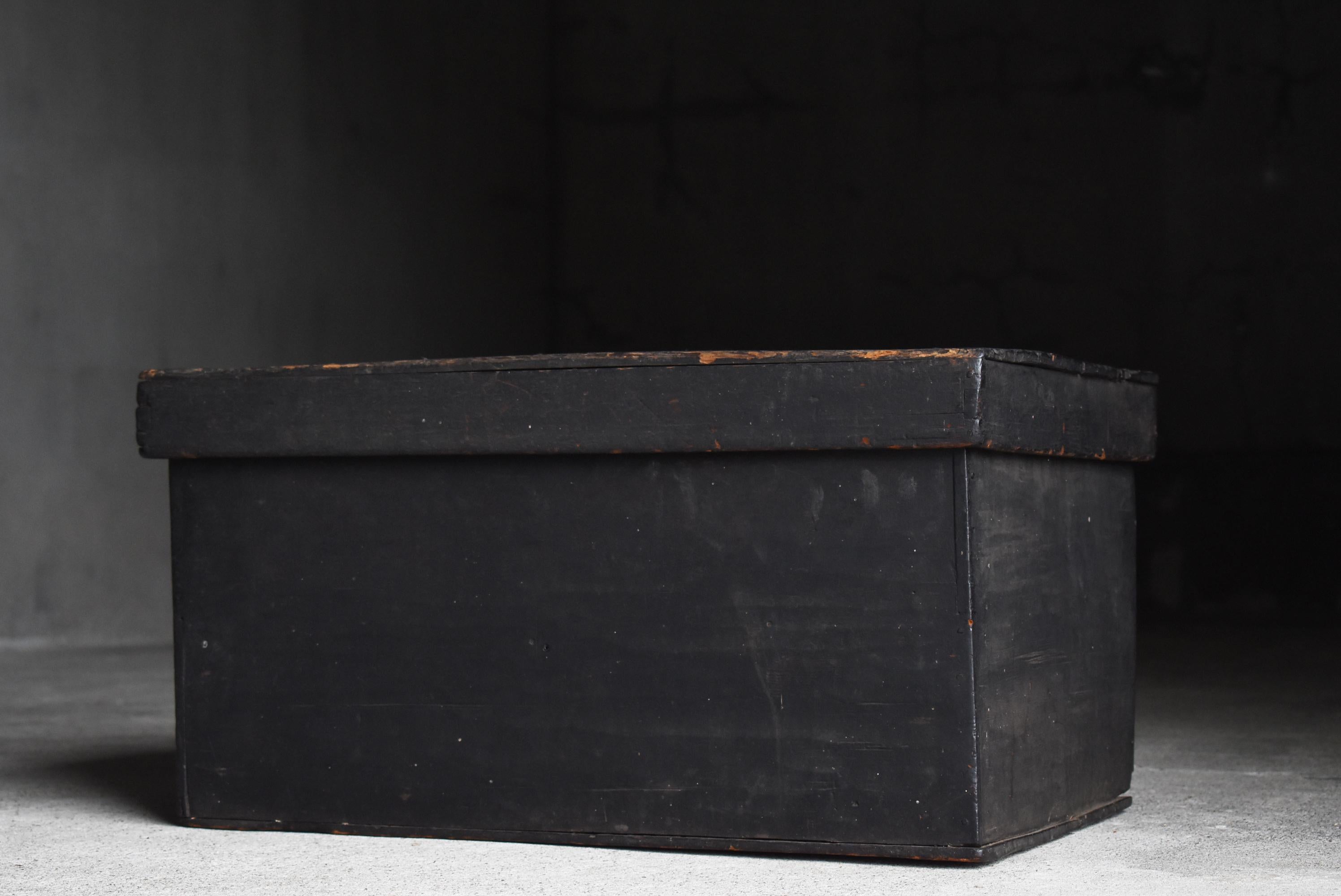 Woodwork Japanese Antique Black Wooden Box 1860s-1900s / Side Table Nightstand Wabisabi For Sale