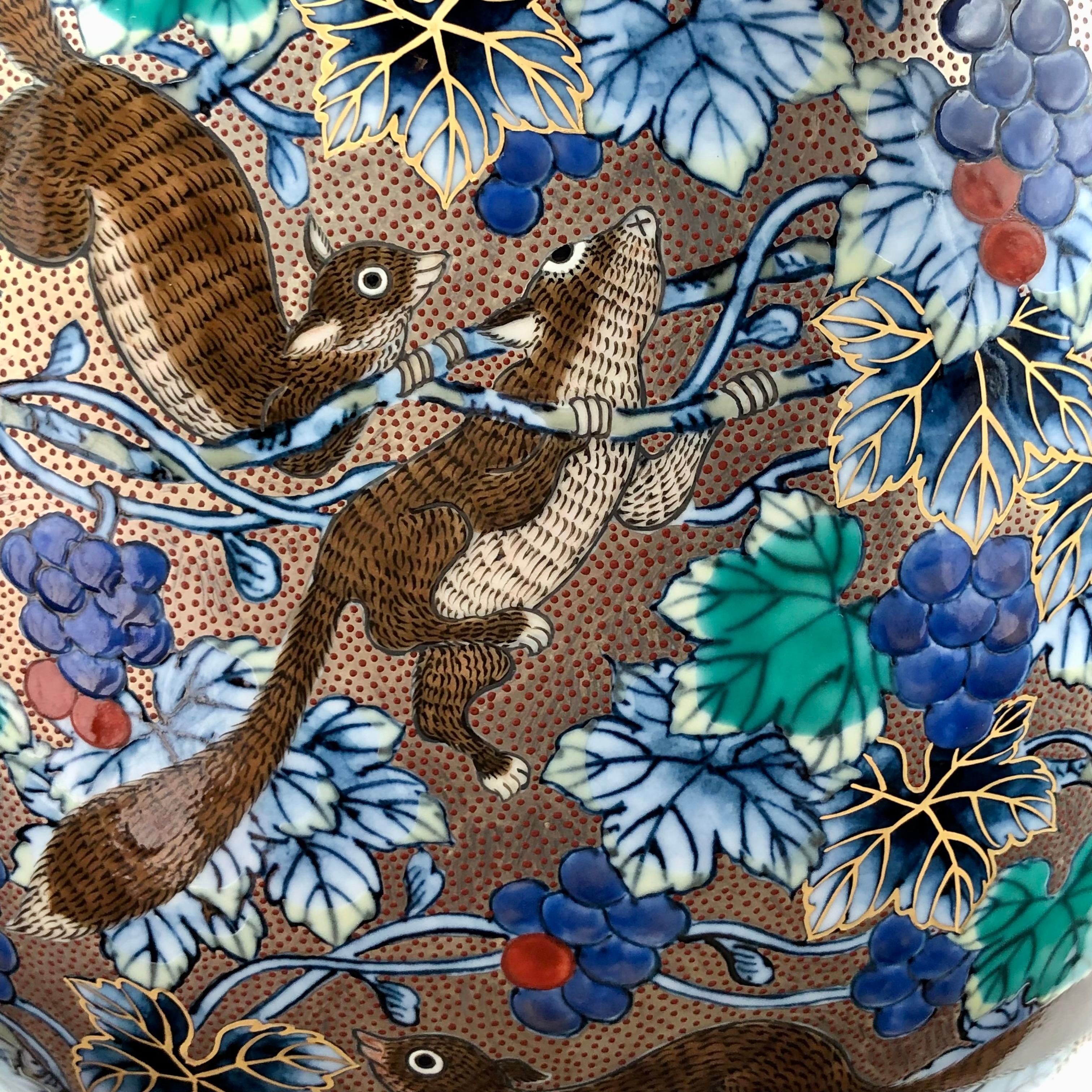 Japanische Blau-Grün-Braun-Gold-Porzellan-Vase von Masterly Artist (Meiji-Periode) im Angebot