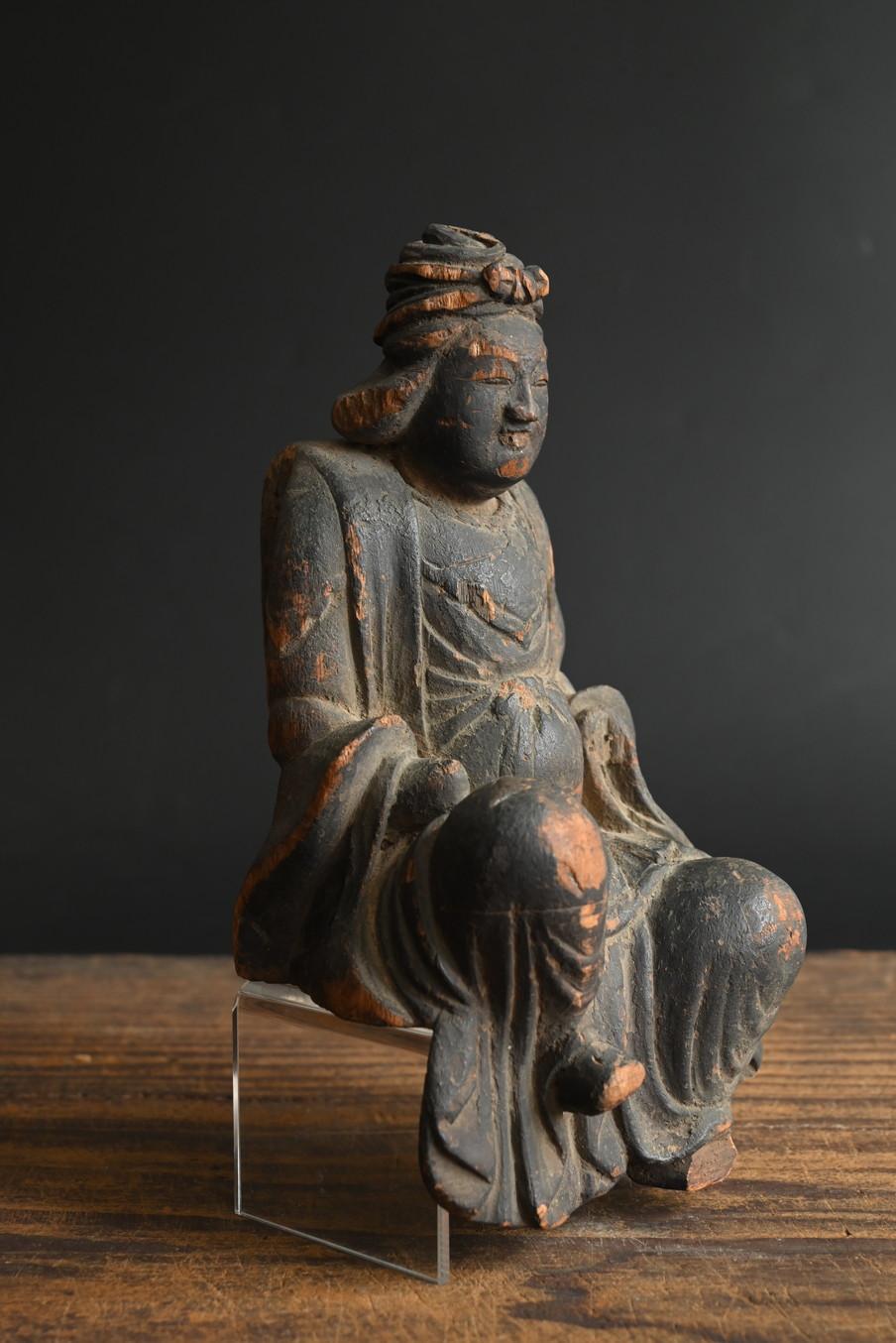 Pequeña estatua japonesa de Buda de madera con cabeza de hueso/Benzaiten/Muromachi al periodo Edo Ciprés en venta