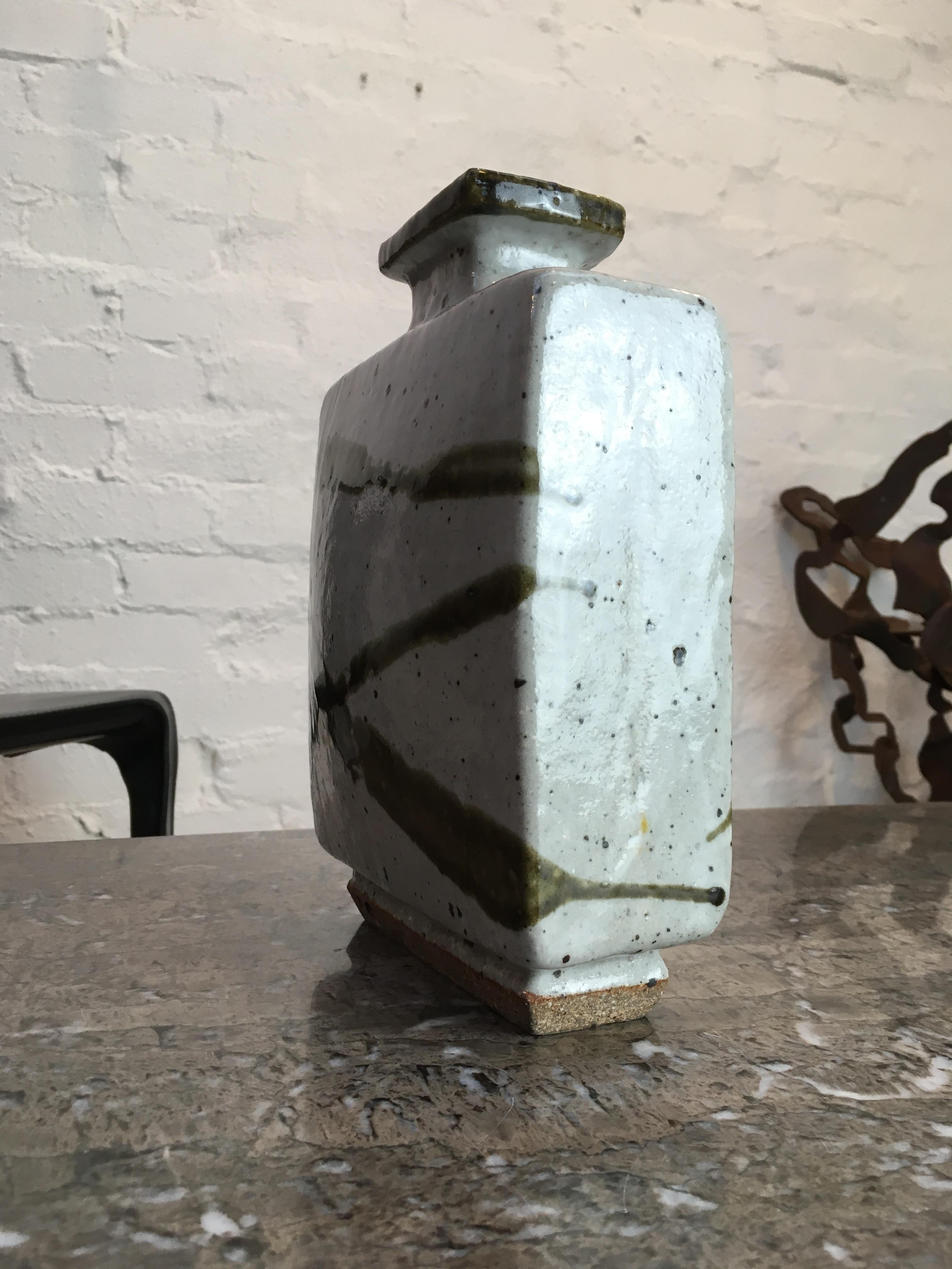 Japanese Bottle Vase by Les Blakebrough Sturt Pottery 1970s Signed In Good Condition In Melbourne, AU