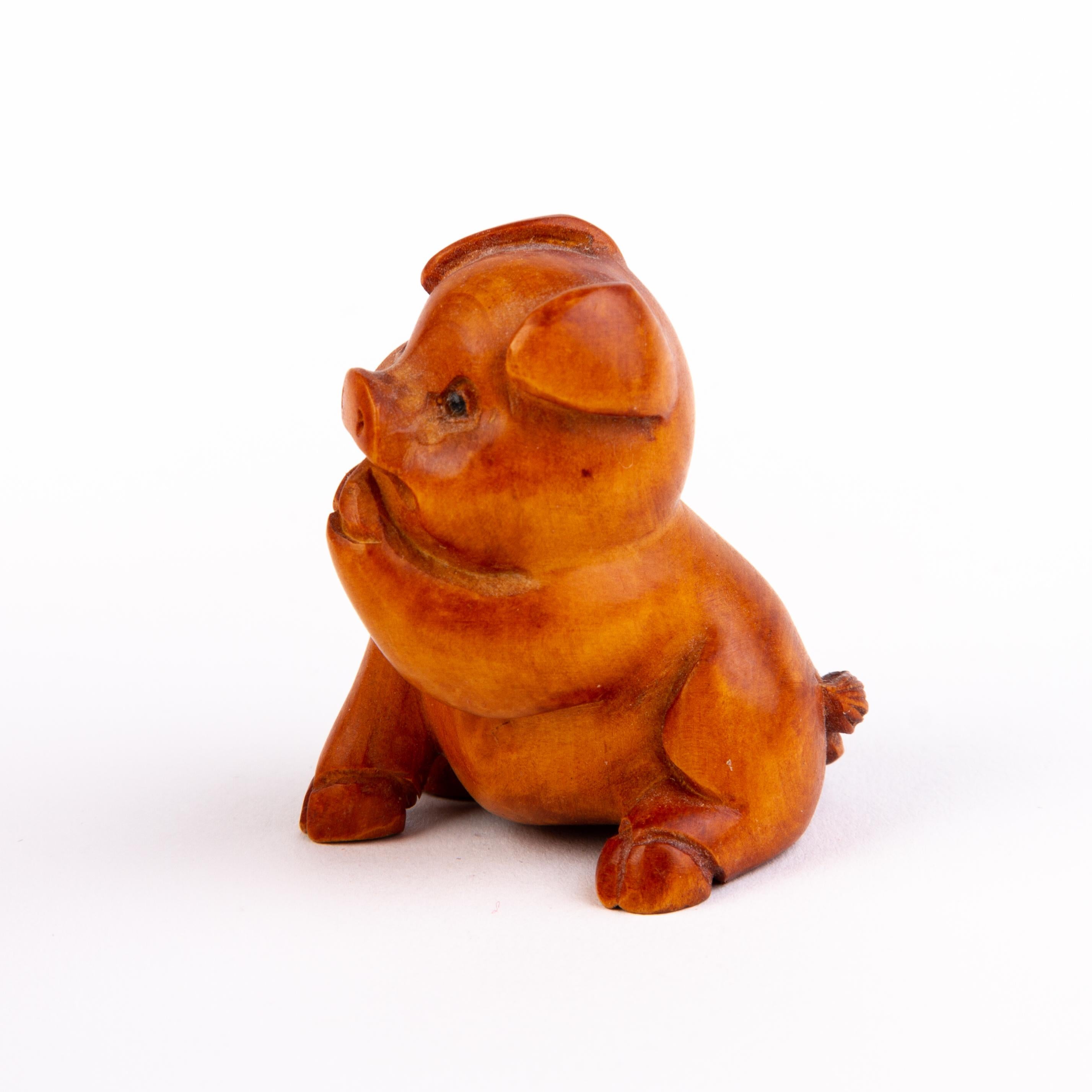 20th Century Japanese Boxwood Netsuke Inro of a Pig  For Sale