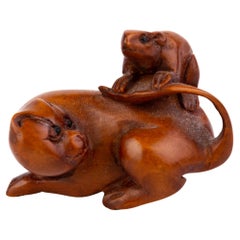 Japanese Boxwood Netsuke Inro of Cat & Mouse