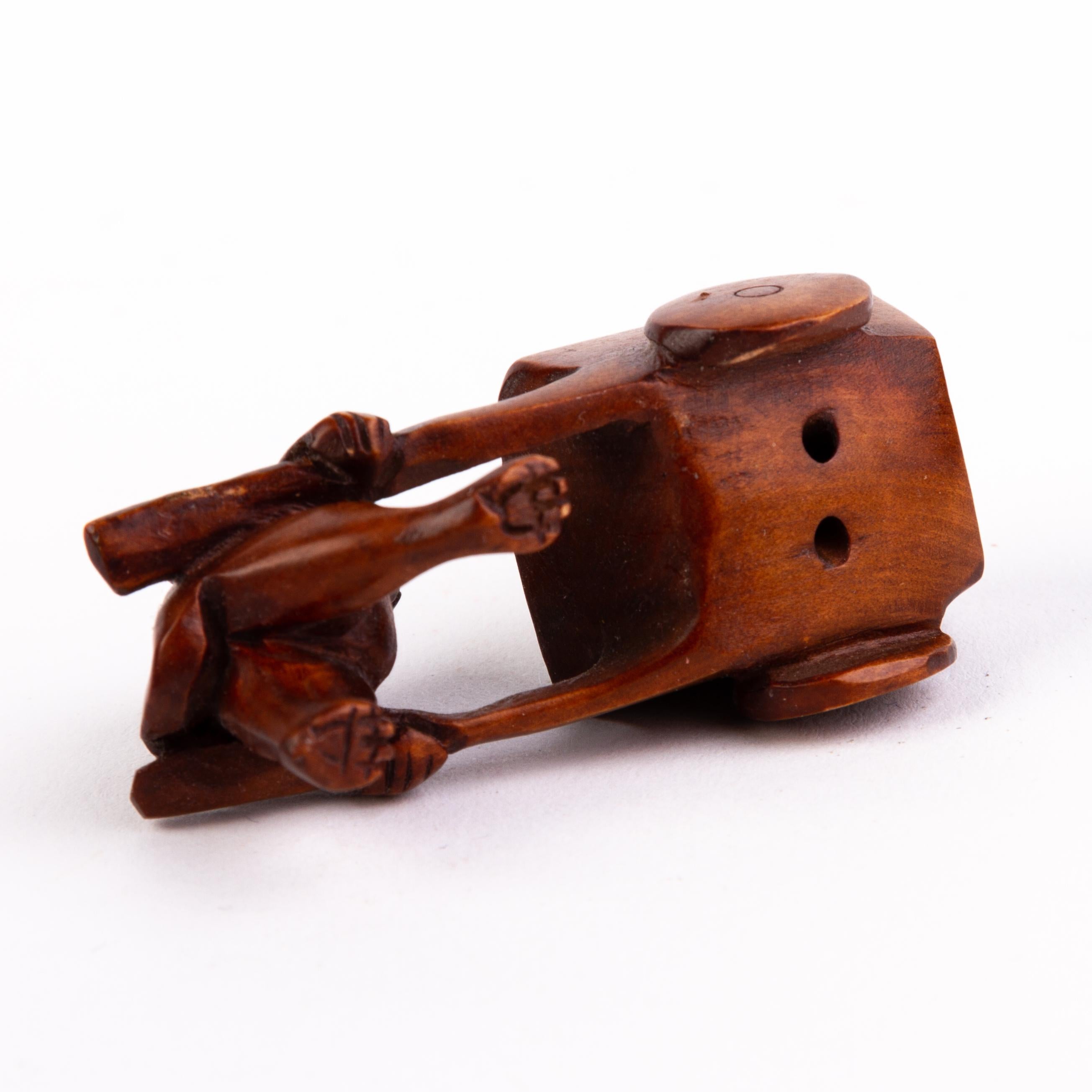20th Century Japanese Boxwood Netsuke Inro of Mouse with Wheelbarrow  For Sale
