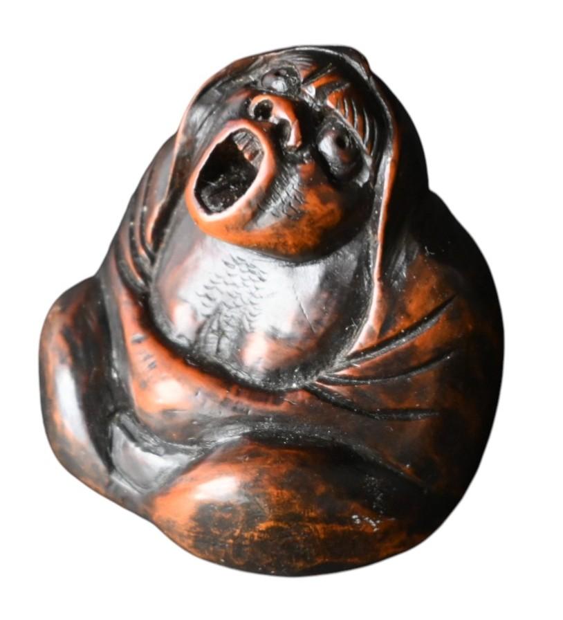 Netsuke japonés de madera de boj - Monje en éxtasis, Periodo Edo Japonés en venta