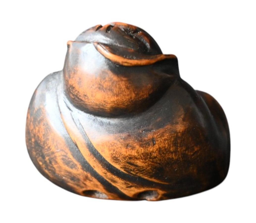Netsuke japonés de madera de boj - Monje en éxtasis, Periodo Edo Madera en venta