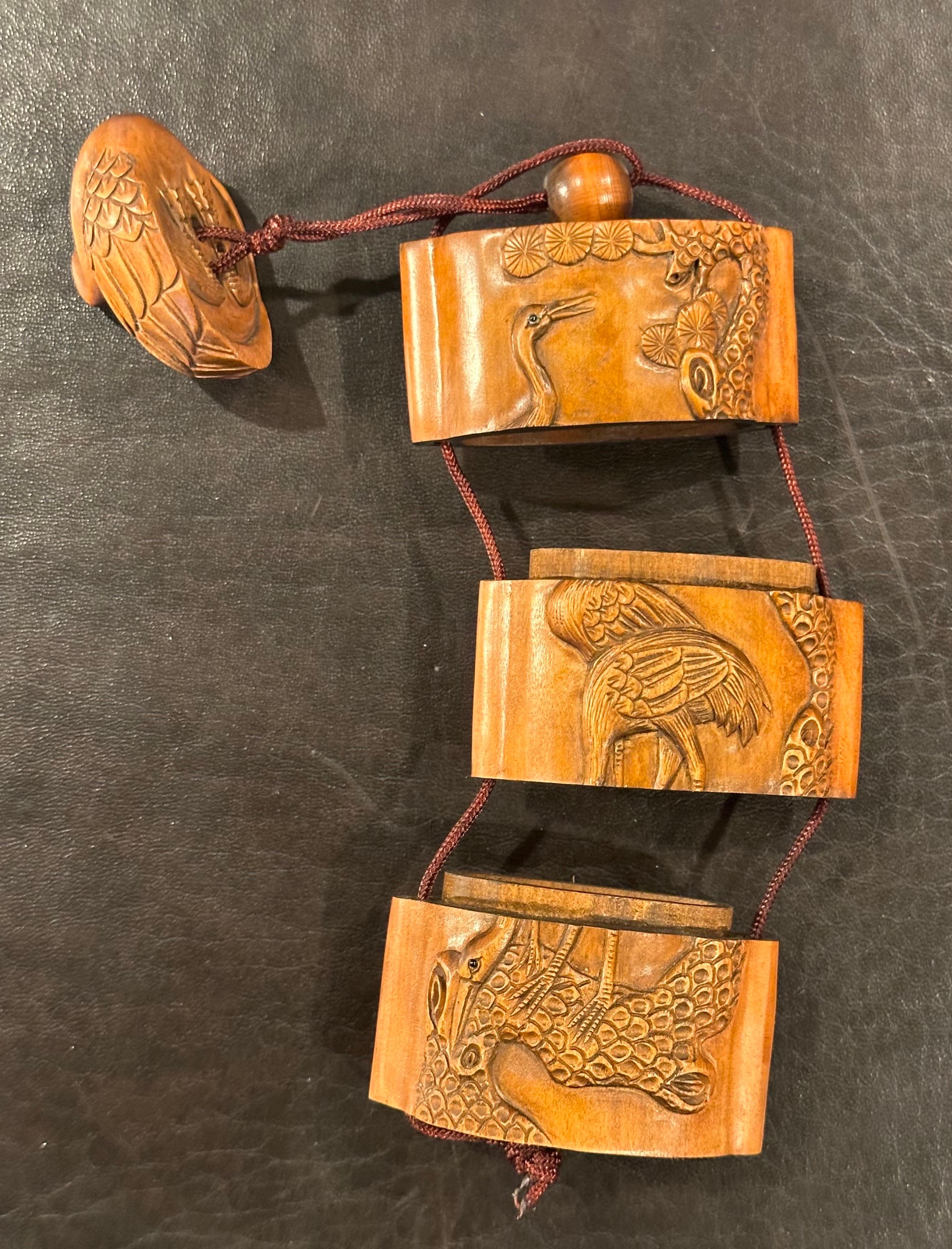 Japanese Boxwood Three Section Inro & Netsuke of Cranes by Tomotada 6