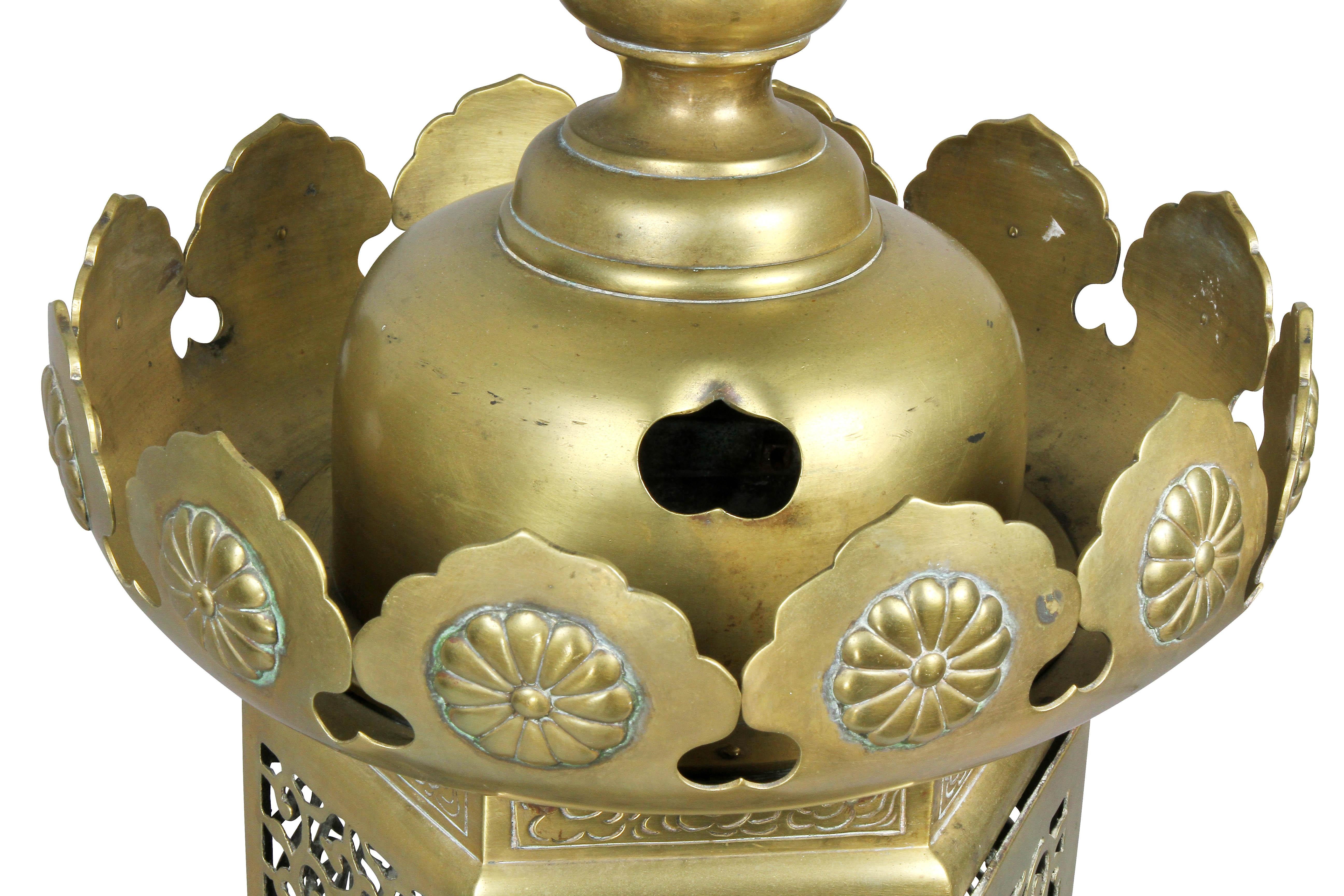 Japanese Brass Hanging Lantern In Good Condition In Essex, MA