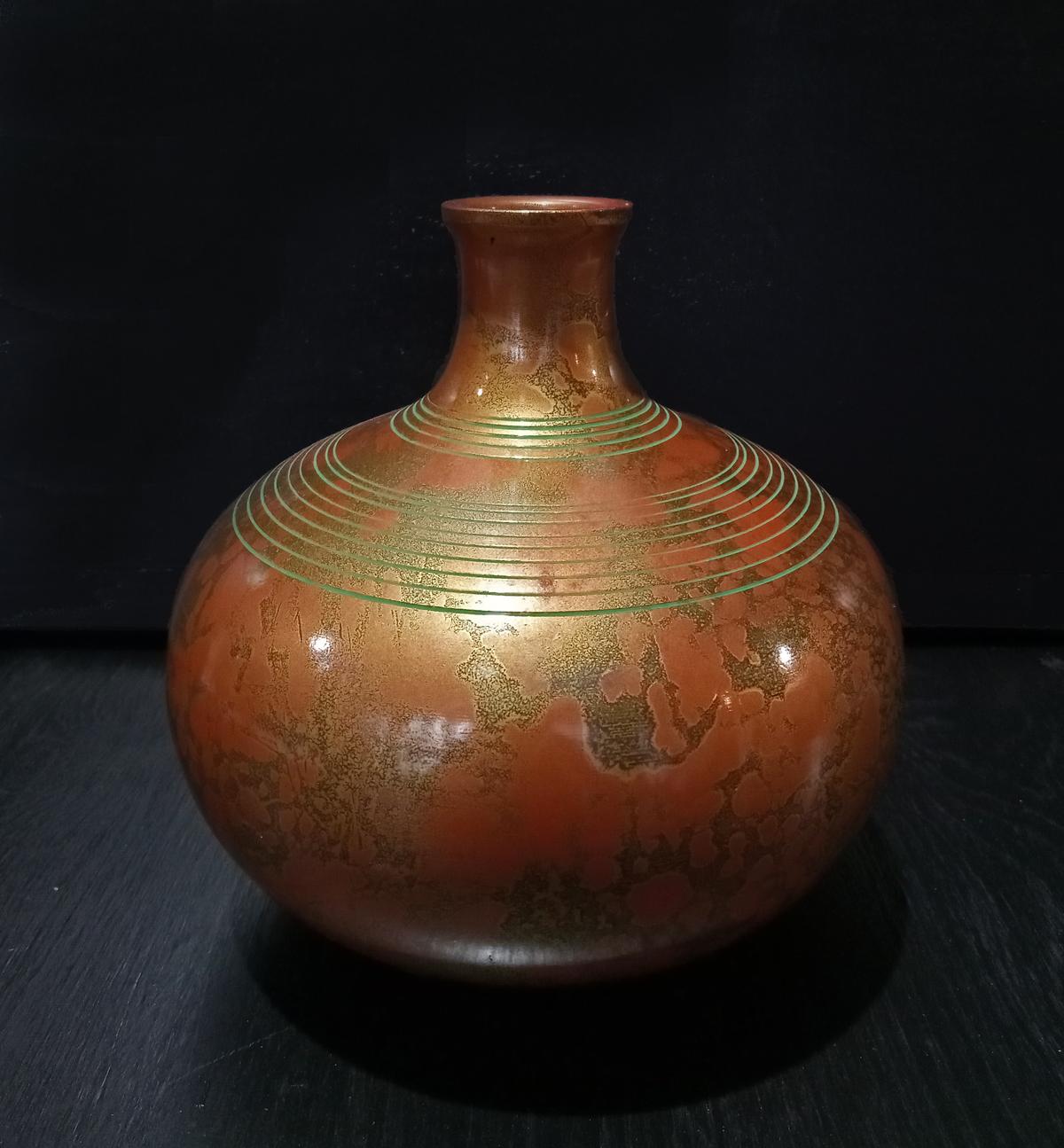 Japanese Brass Ikebana Vase, Early 20th Century 4