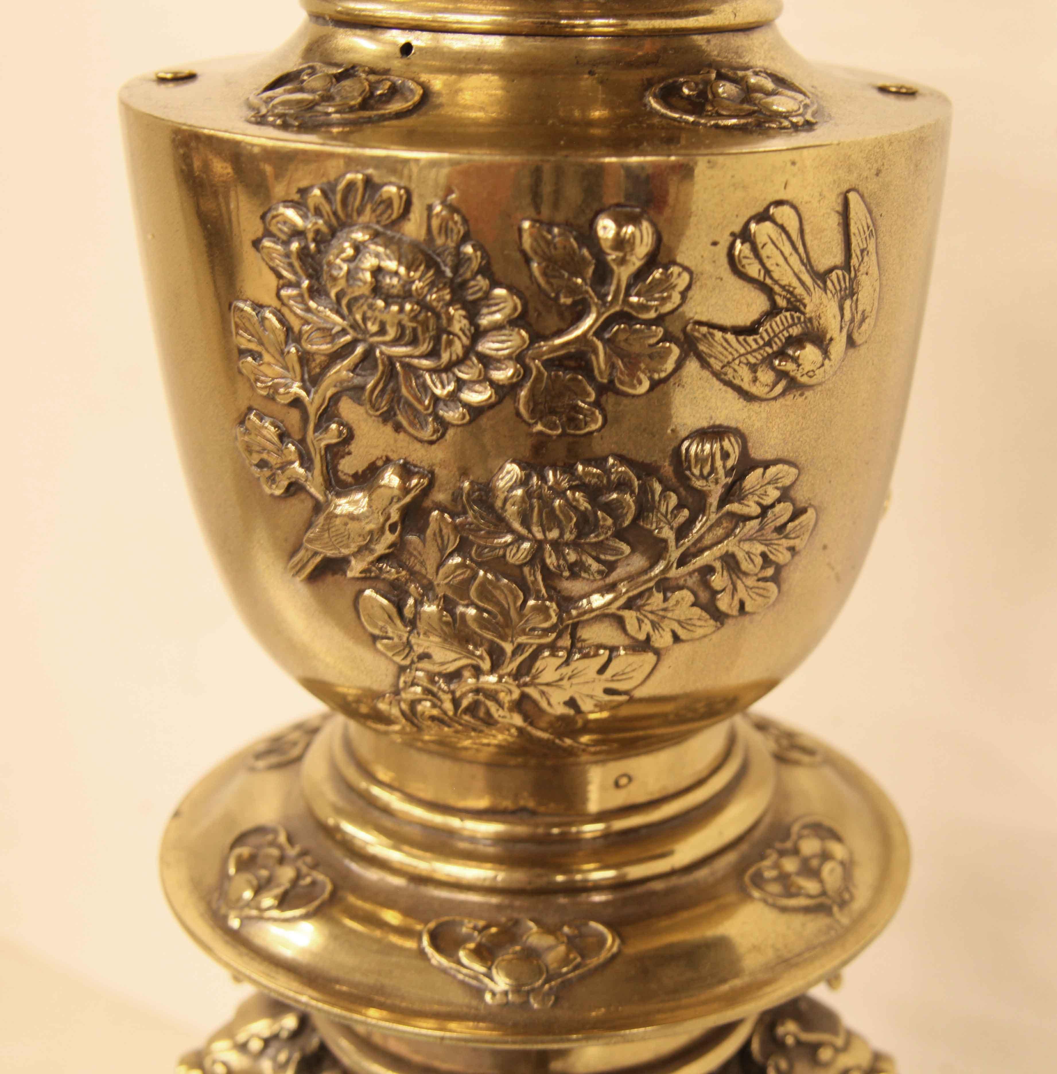 Japanese Brass Vase Lamp  For Sale 8