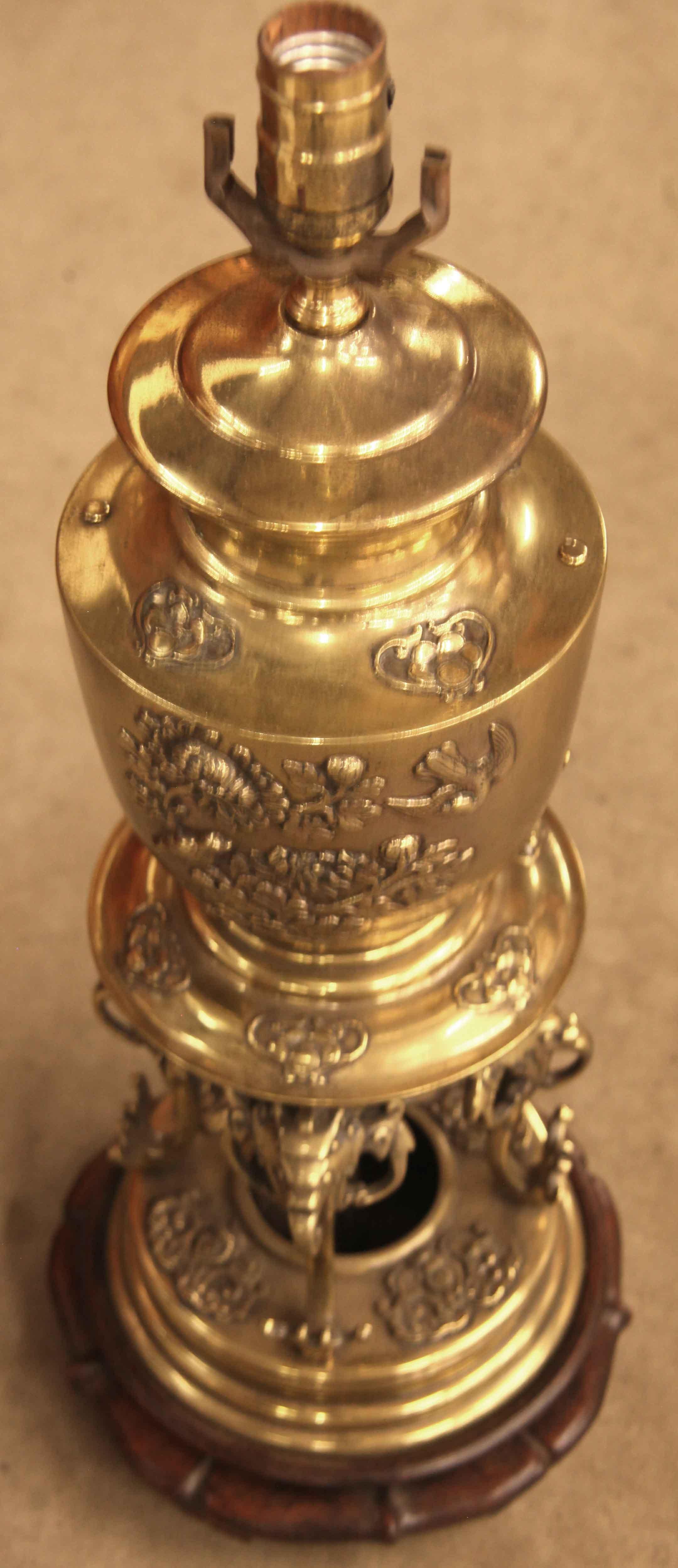 Japanese Brass Vase Lamp  For Sale 10