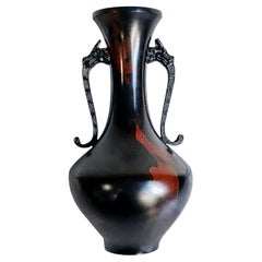 Vaso giapponese in ottone, metà del XX secolo