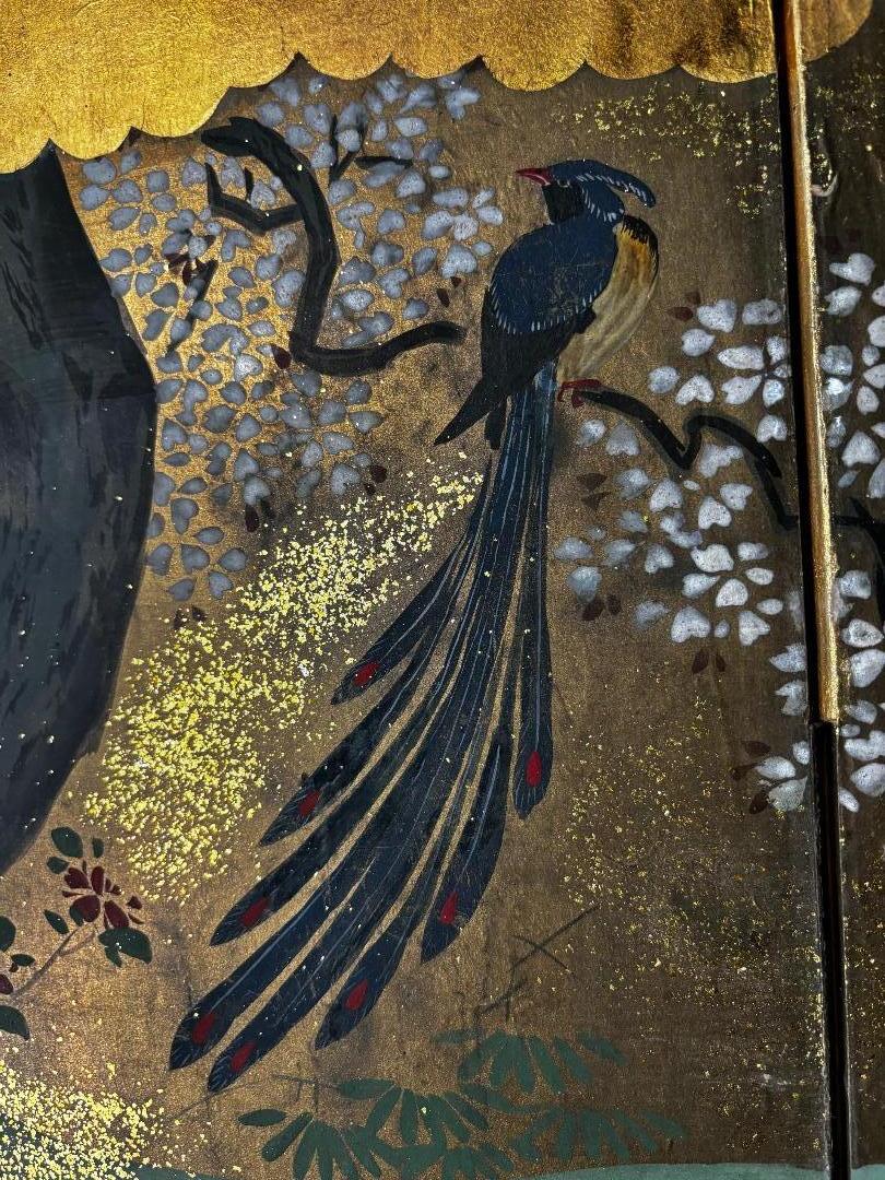 Écran japonais bleu brillant de l'oiseau de paradis en or en vente 5