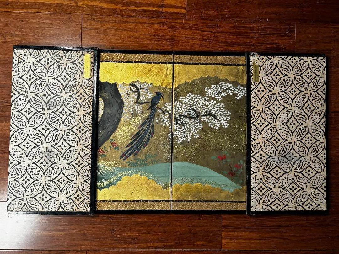 Japanese Brilliant Blue Bird Of Paradise Gold Screen For Sale 9
